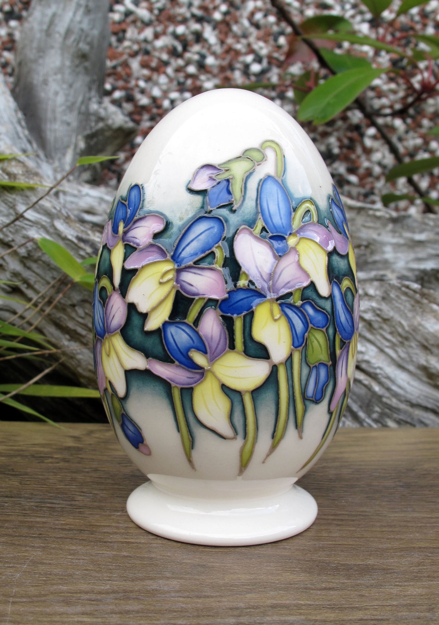 Moorcroft Exquisite SPRING VIOLA EGG Retail Price £360