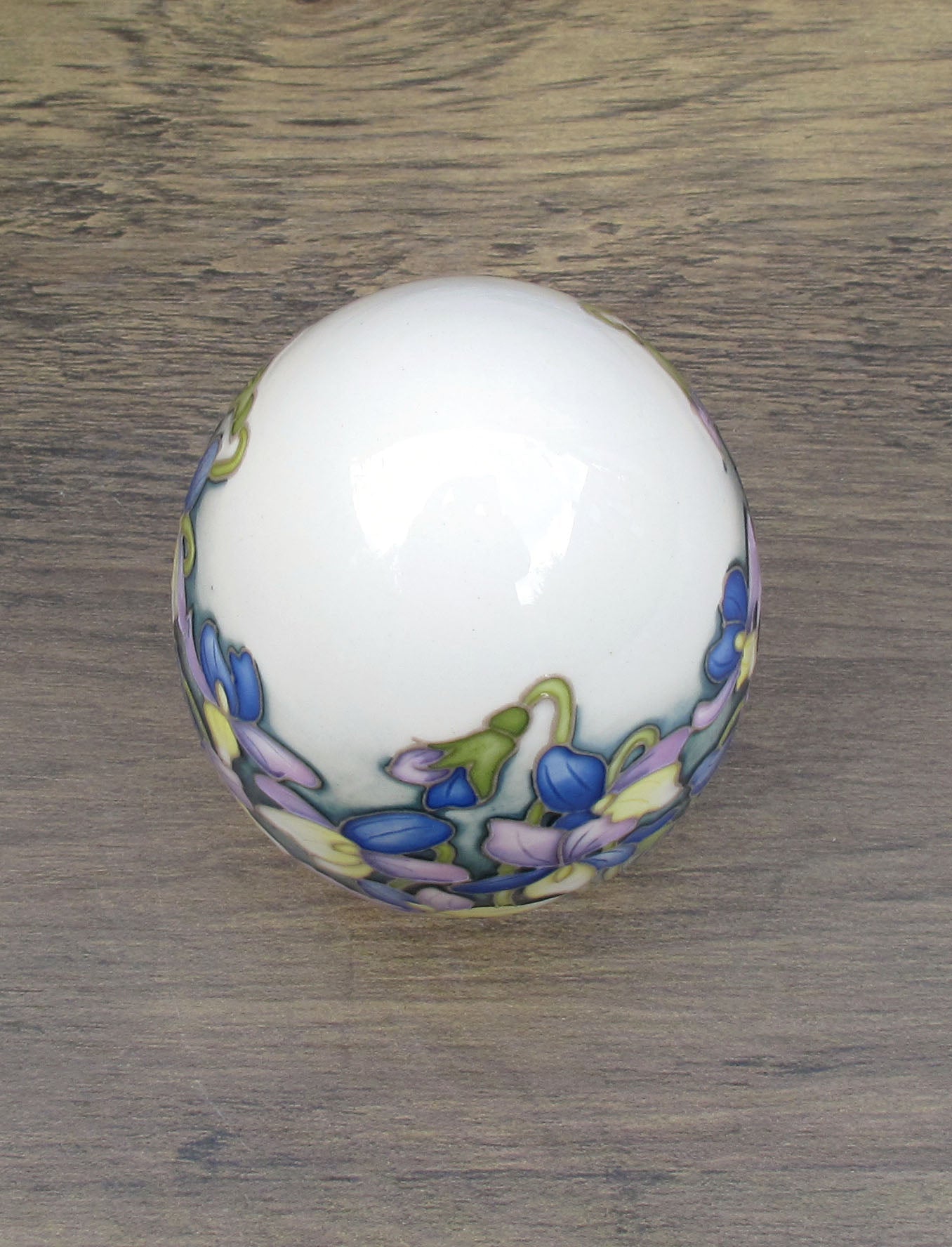 Moorcroft Exquisite SPRING VIOLA EGG Retail Price £360