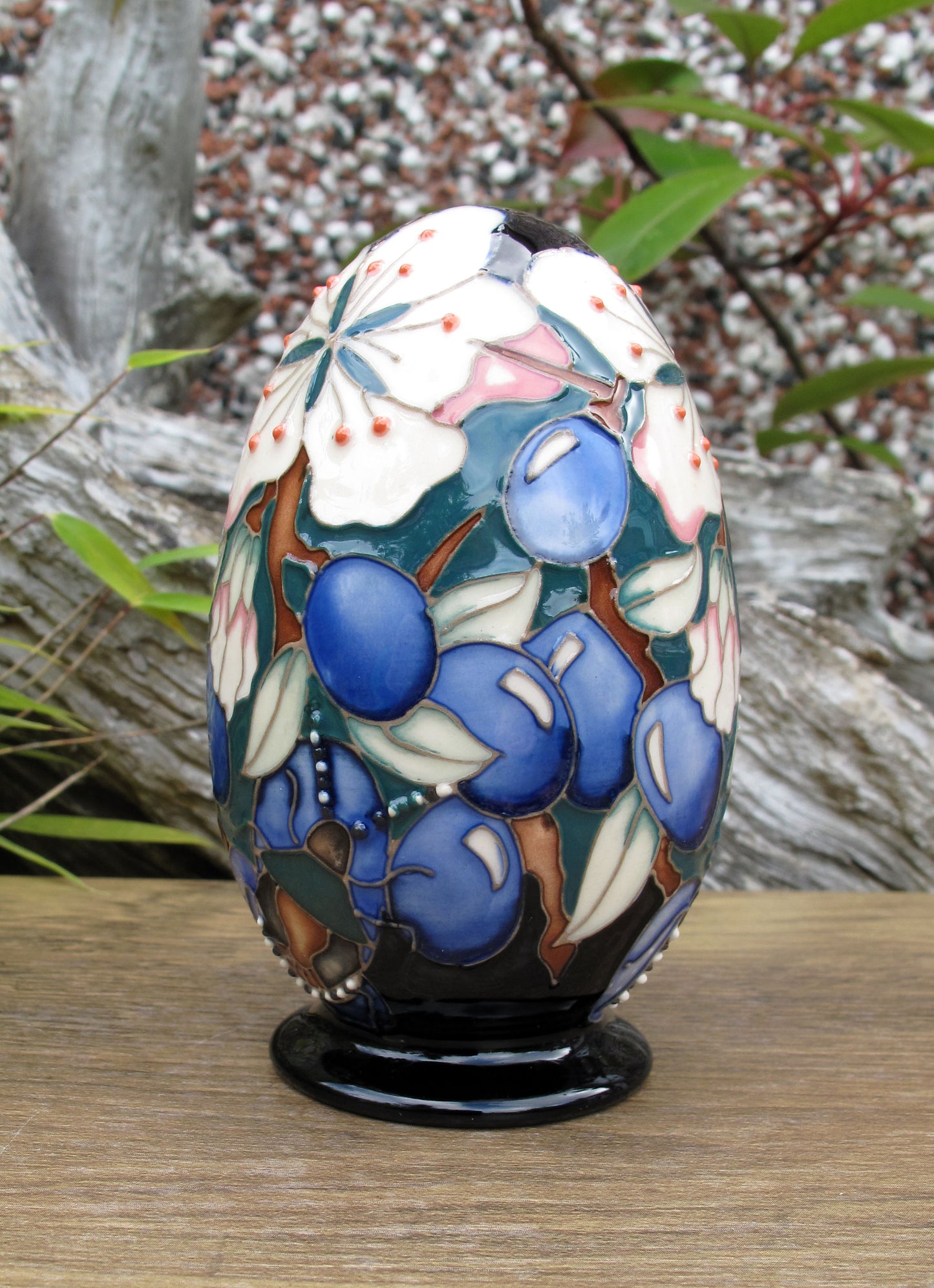 Moorcroft Rare SLOE BERRIES EGG Limited Edition 6/10 2025 Retail Price £450