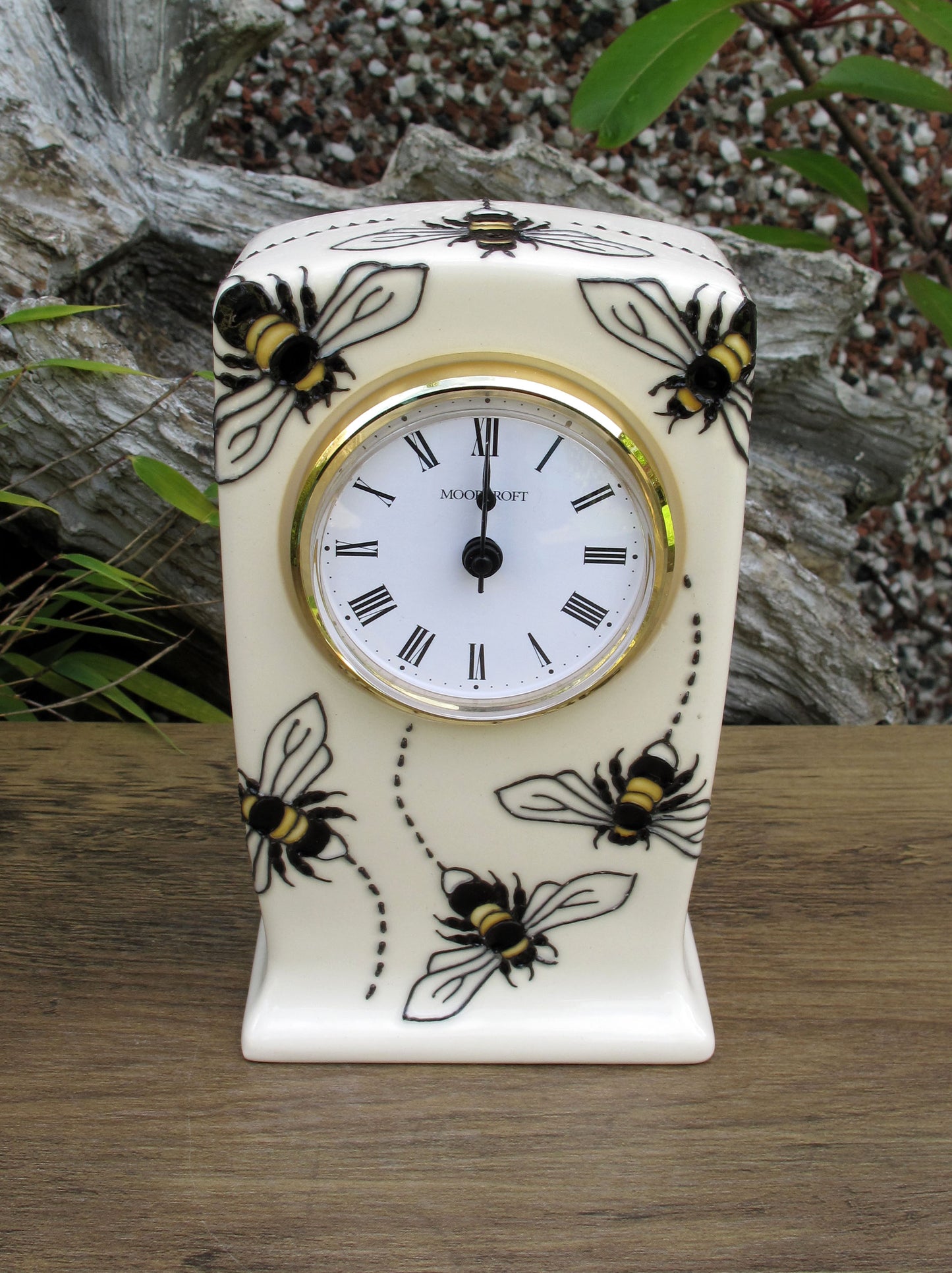 Moorcroft BEES FOR TEA Clock CL1 Retail Price £195 Rachel Bishop
