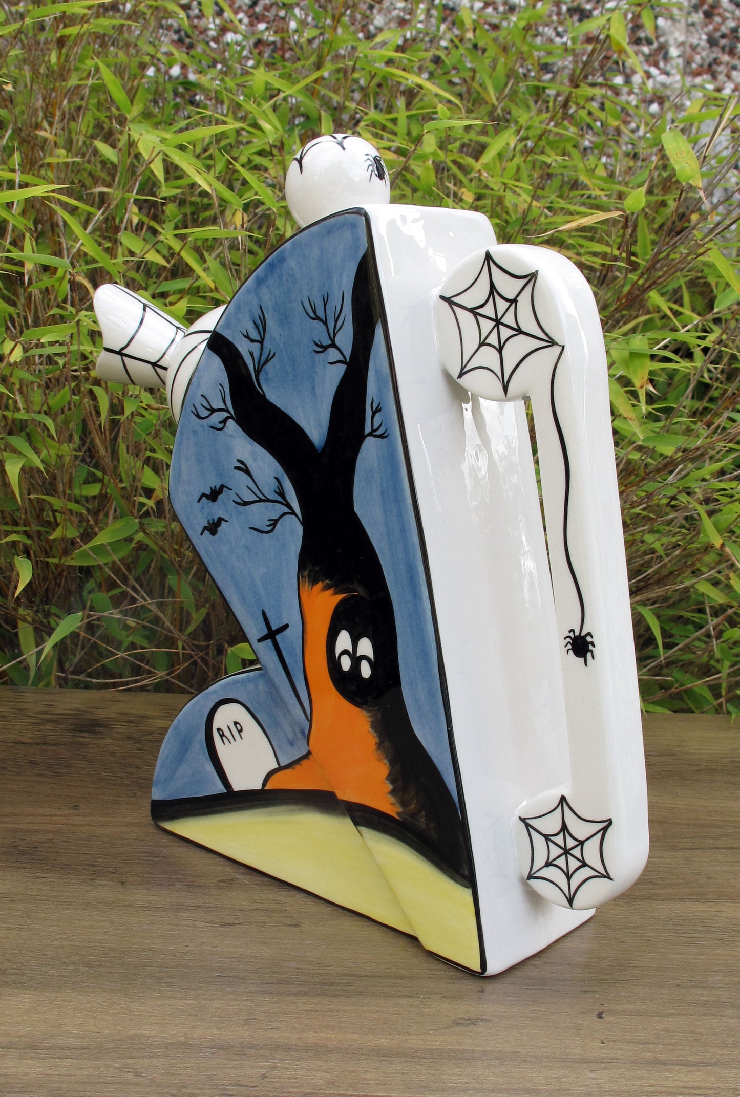 Lorna Bailey SPOOKY GRAVEYARD FLAPPER TEAPOT OCT 2004 ( Ref. New Millennium )