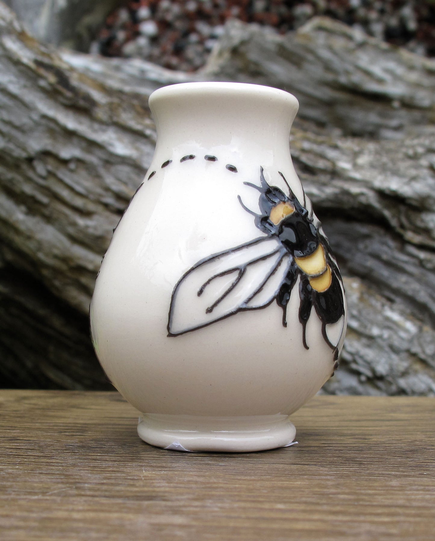 Moorcroft Exquisite Miniature BEES FOR TEA Vase Shape 7/2 Rachel Bishop
