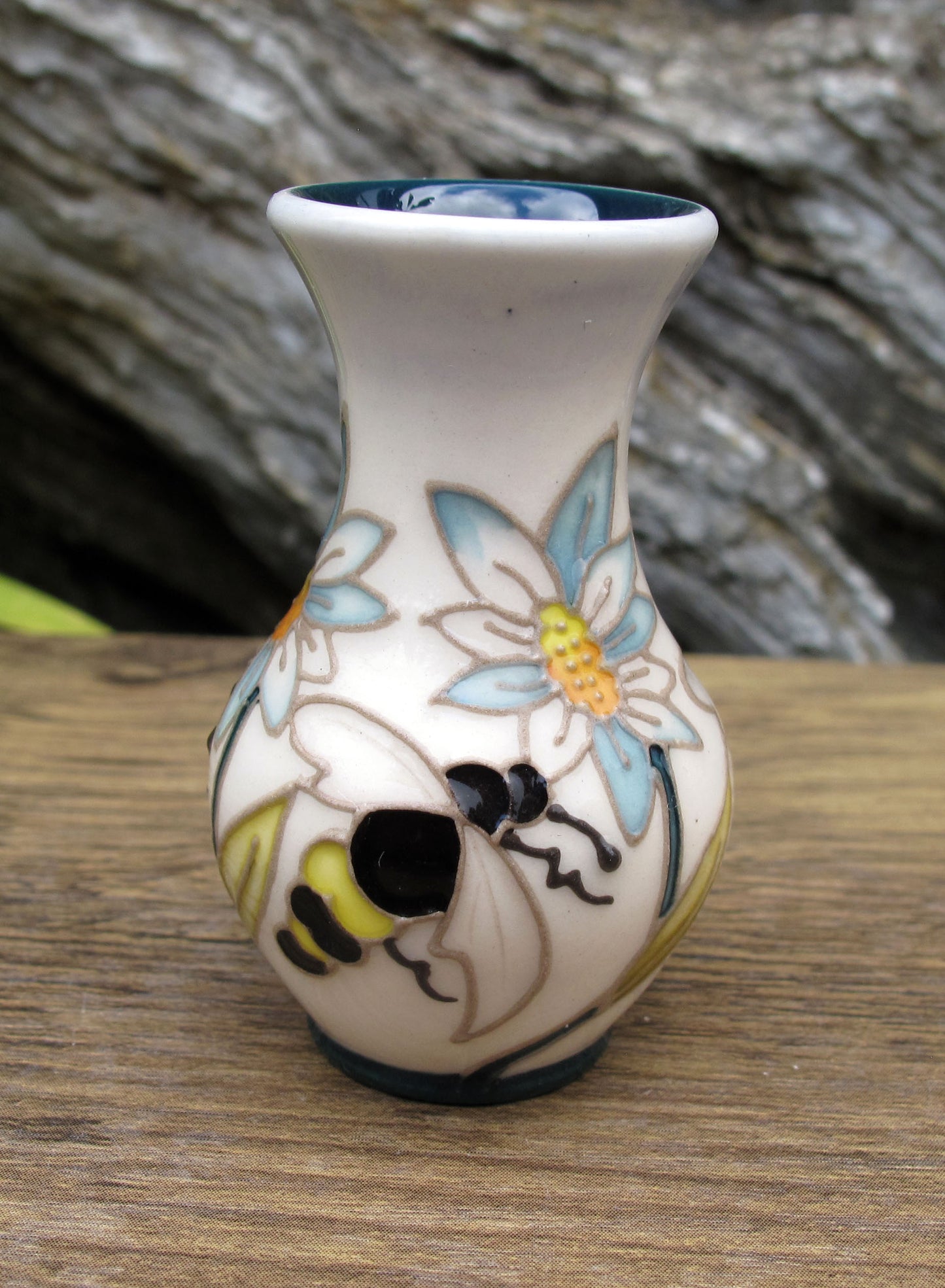 Moorcroft Miniature DANCE OF THE BEES 49/2 Vase ( Month April ) RRP £143