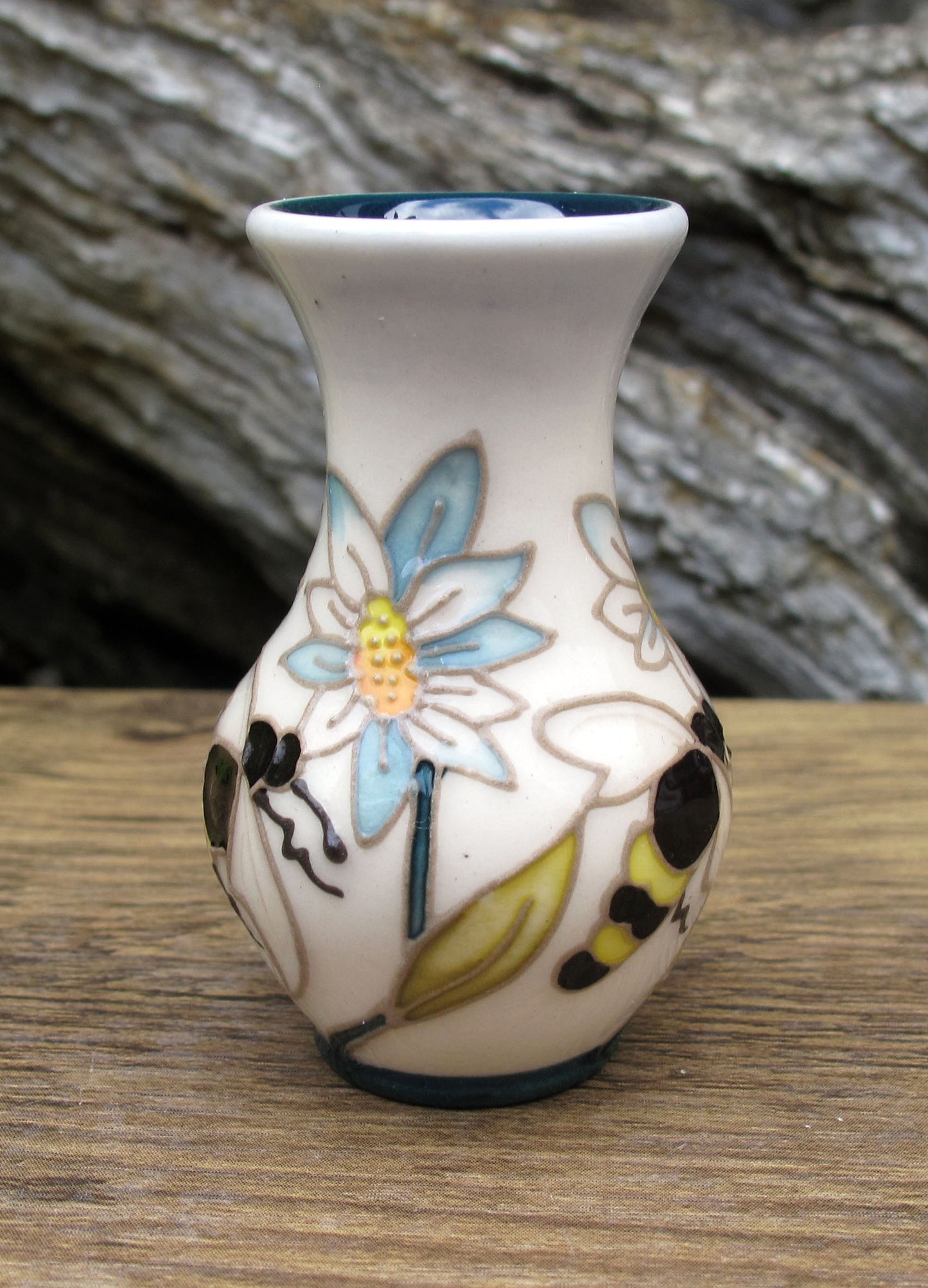 Moorcroft Miniature DANCE OF THE BEES 49/2 Vase ( Month April ) RRP £143