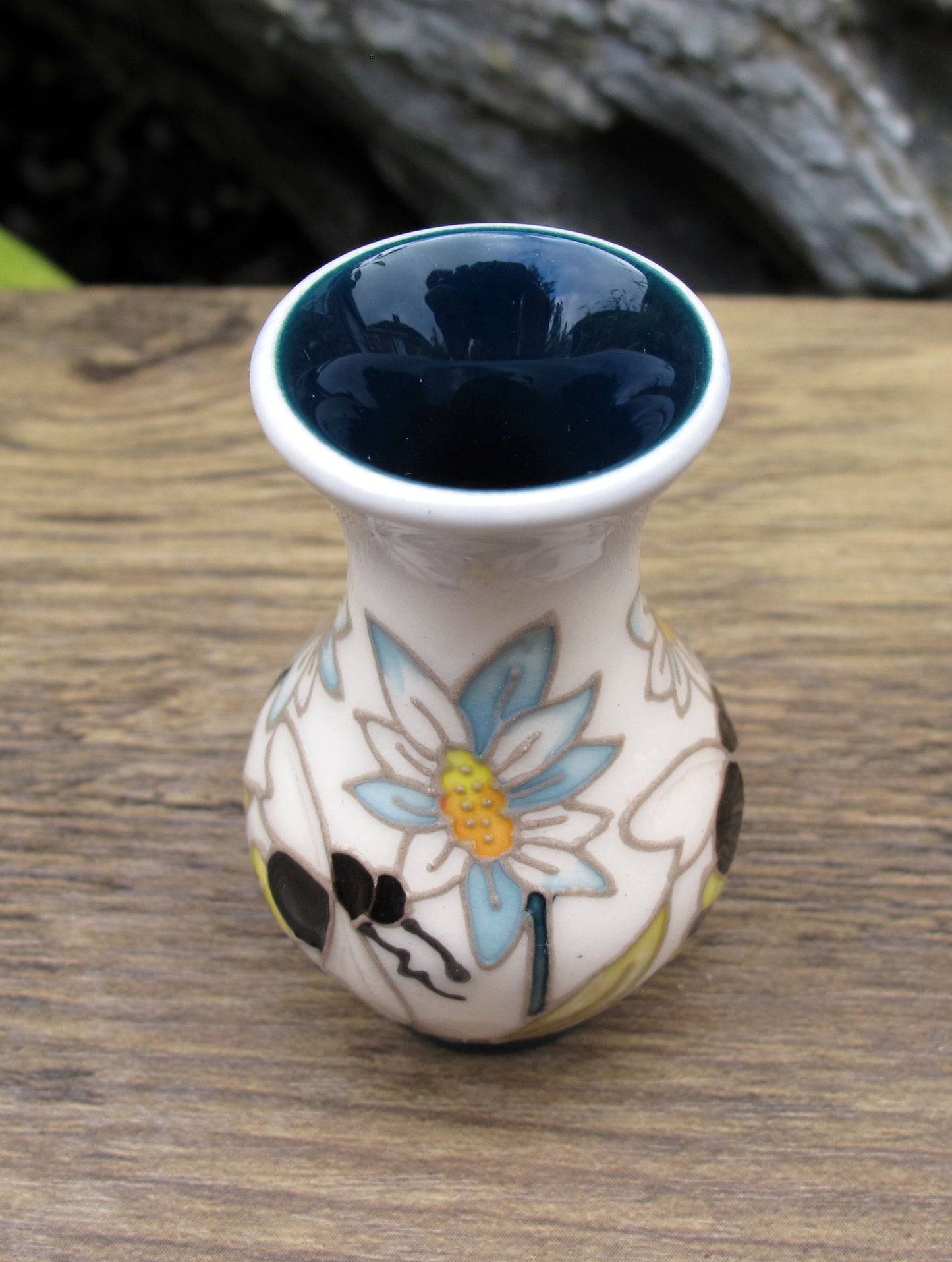 Moorcroft Miniature DANCE OF THE BEES 49/2 Vase ( Month April ) RRP £143