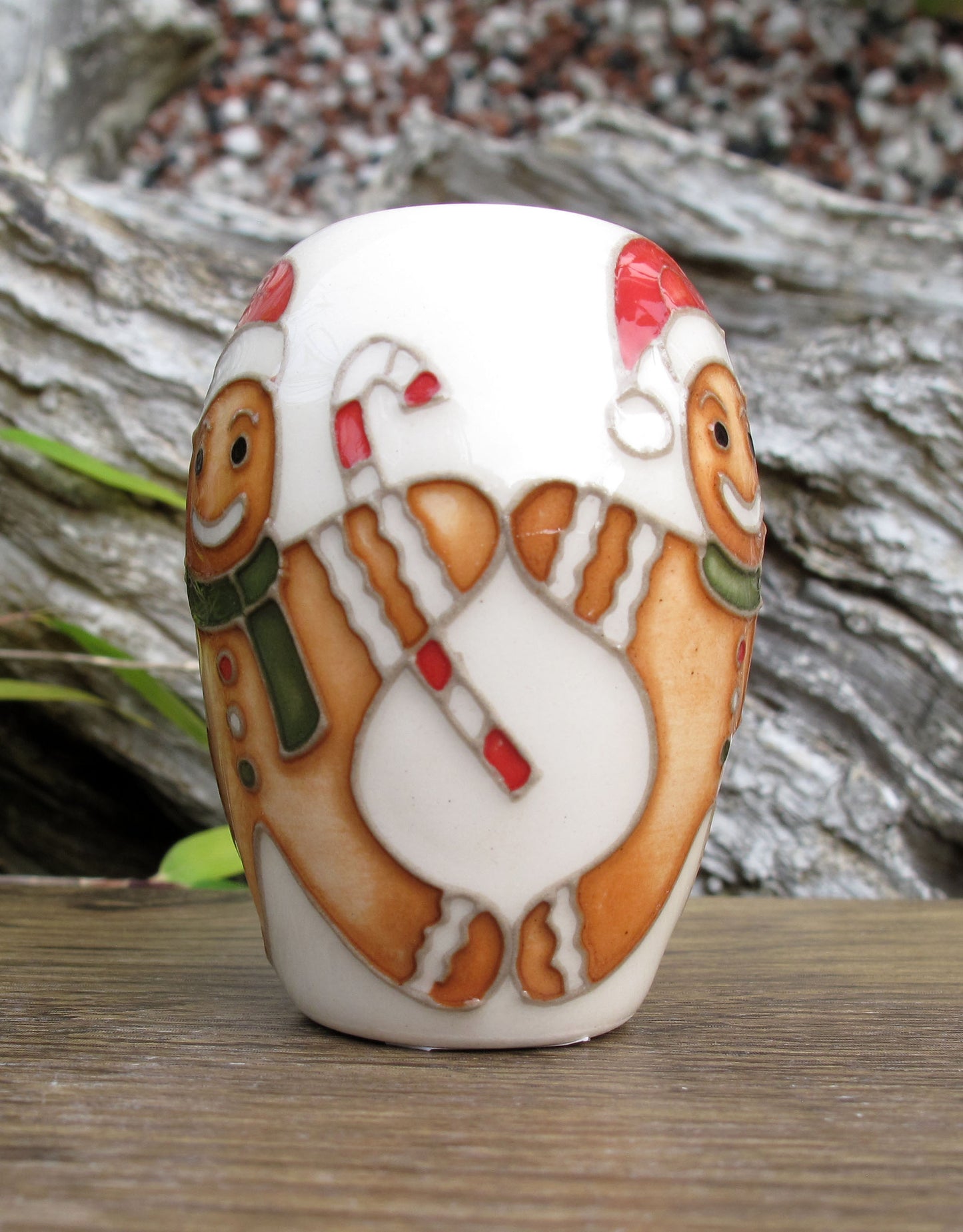 Moorcroft RUN RUN AS FAST AS YOU CAN Miniature Vase 102/2 Retail Price £149