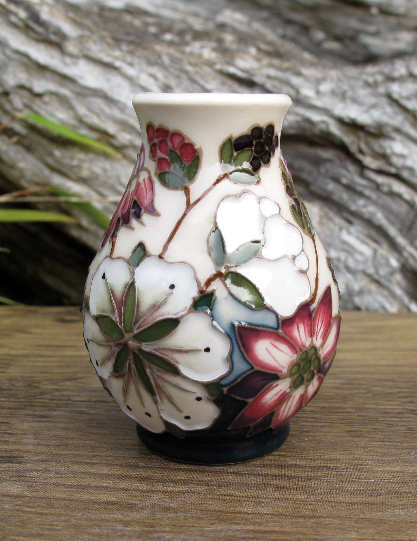 Moorcroft Exquisite Miniature Bramble Revisited 7/2 Vase Retail Price £190