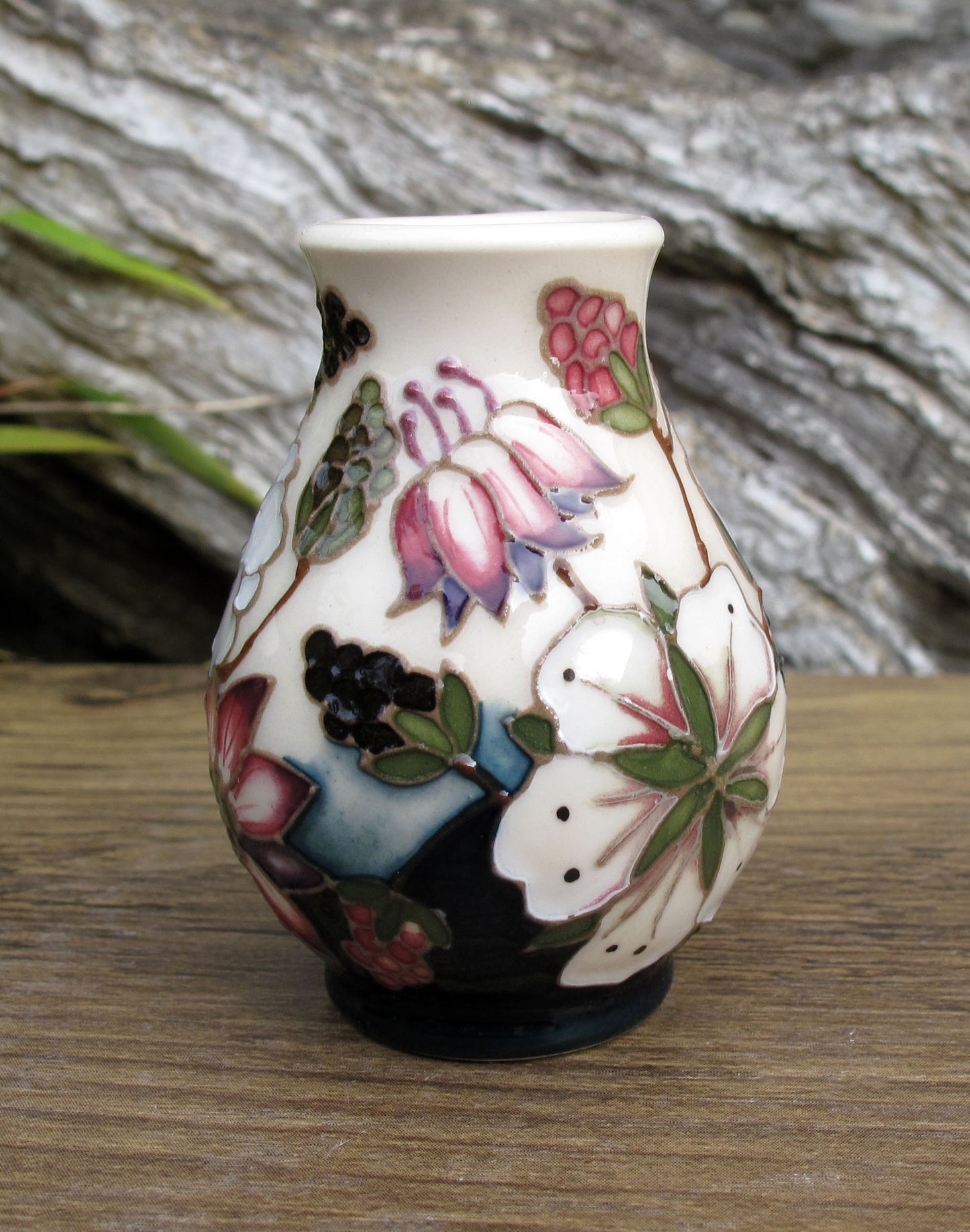 Moorcroft Exquisite Miniature Bramble Revisited 7/2 Vase Retail Price £190
