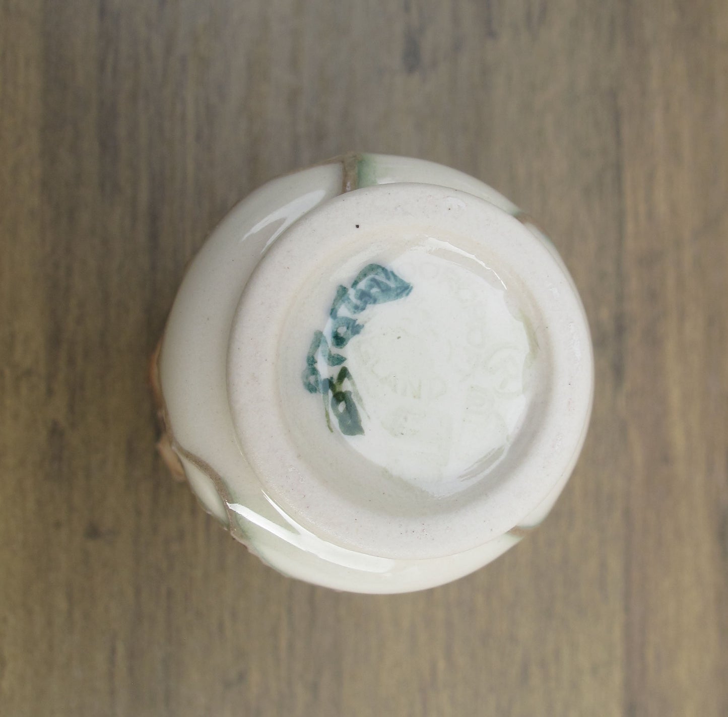 Moorcroft SNOW CHIMNEYS Miniature Vase Shape 98/2 Retail Price £235 Bottle Ovens