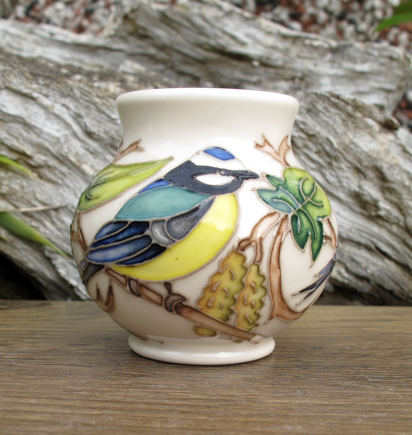 Moorcroft Miniature COLOURS OF WINTER 914/2 Vase (Month Jan) Retail Price £242