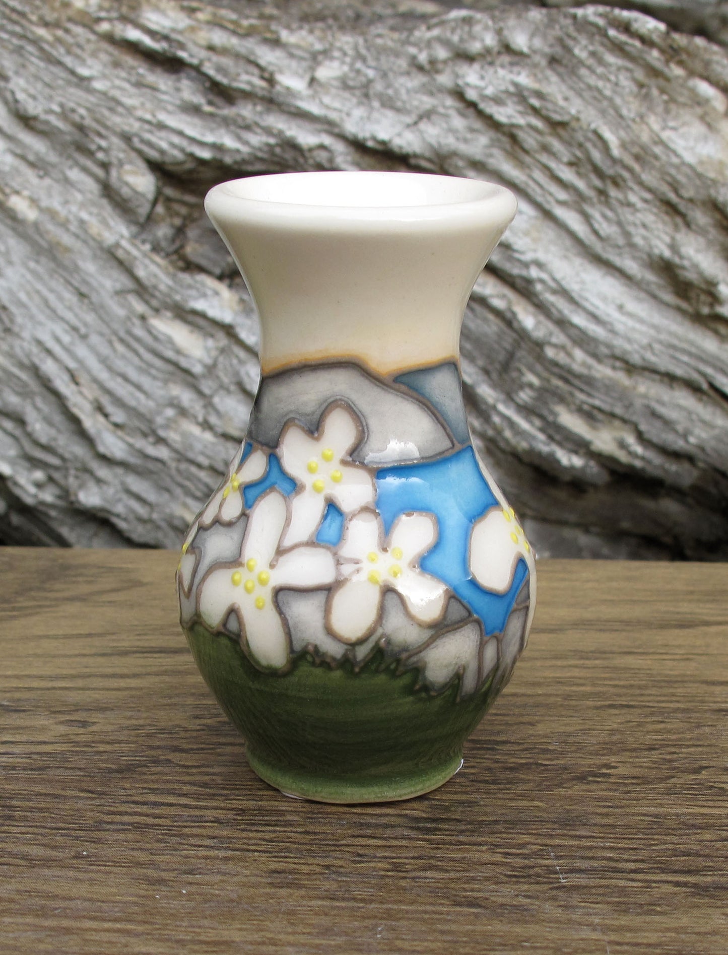 Moorcroft Exquisite SUMMER'S SHORELINE Miniature Vase 49/2 Retail Price £158