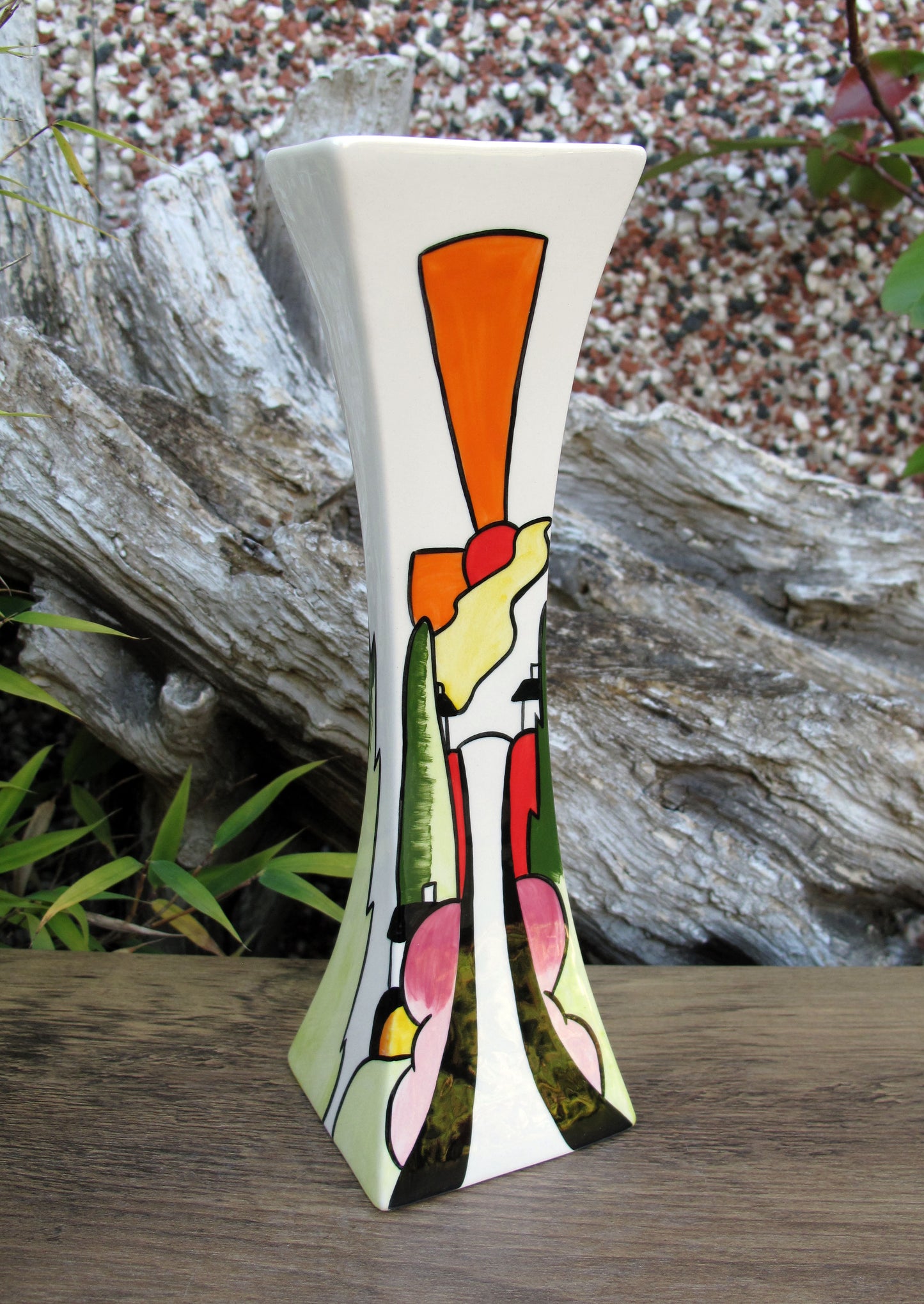Lorna Bailey VERY RARE HAMIL ROAD TALL THIN VASE AVAILABLE OPEN DAY 28/10/2006