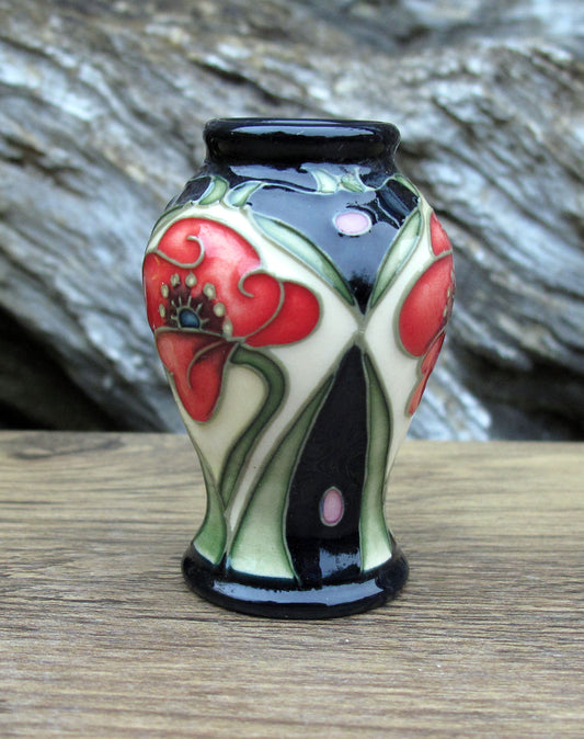 Moorcroft Exquisite LORD OF LEITH Miniature vase Shape 65/2 Rachel Bishop