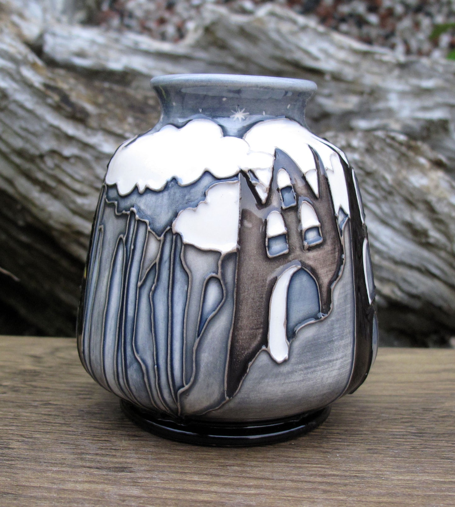 Moorcroft Exquisite SAMHAIN Whitby Abbey Vase Shape 198/3 Retail Price £430