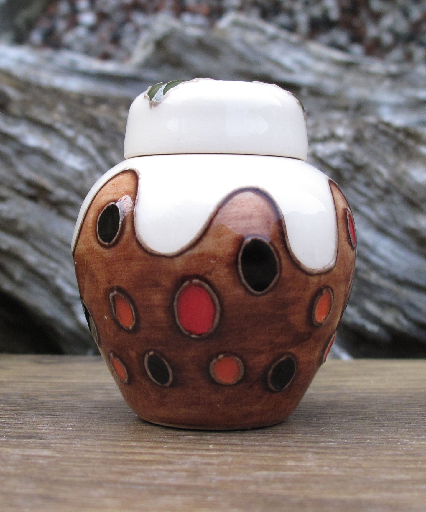 Moorcroft PLUM PUDDING Miniature Ginger Jar 769/2 Retail Price £152 Christmas