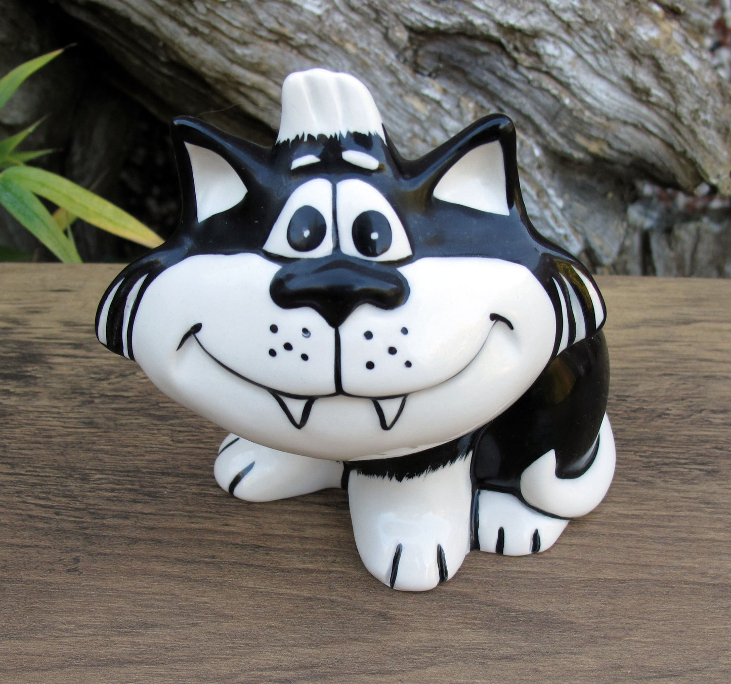 Lorna Bailey Rare PROTOTYPE COLOURWAY ZIGGY CAT 2006 Black/White HALLOWEEN CAT