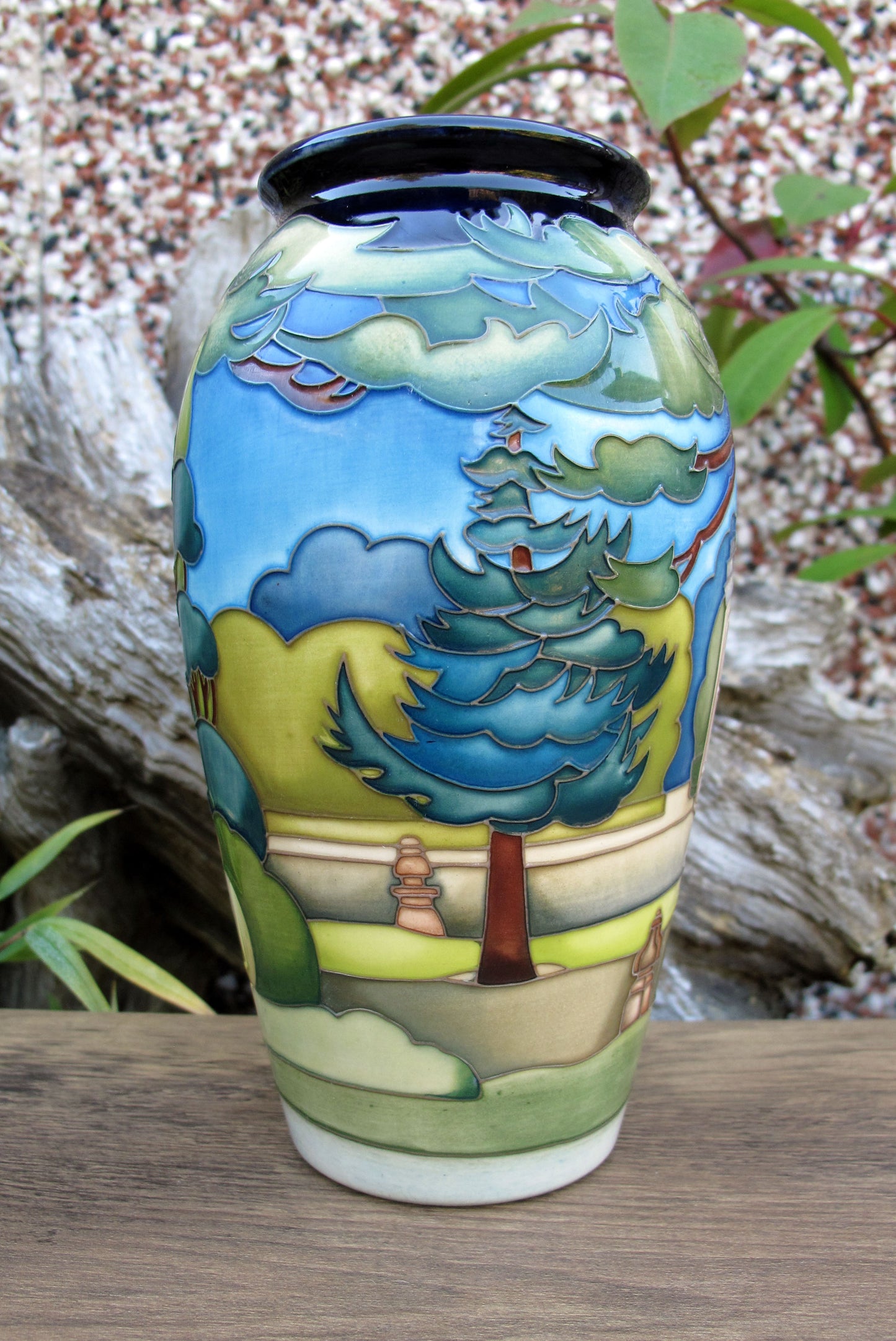 Moorcroft BRIDGE END GARDENS Master Trial 8.11.22 Vase 393/7 Retail Price £870