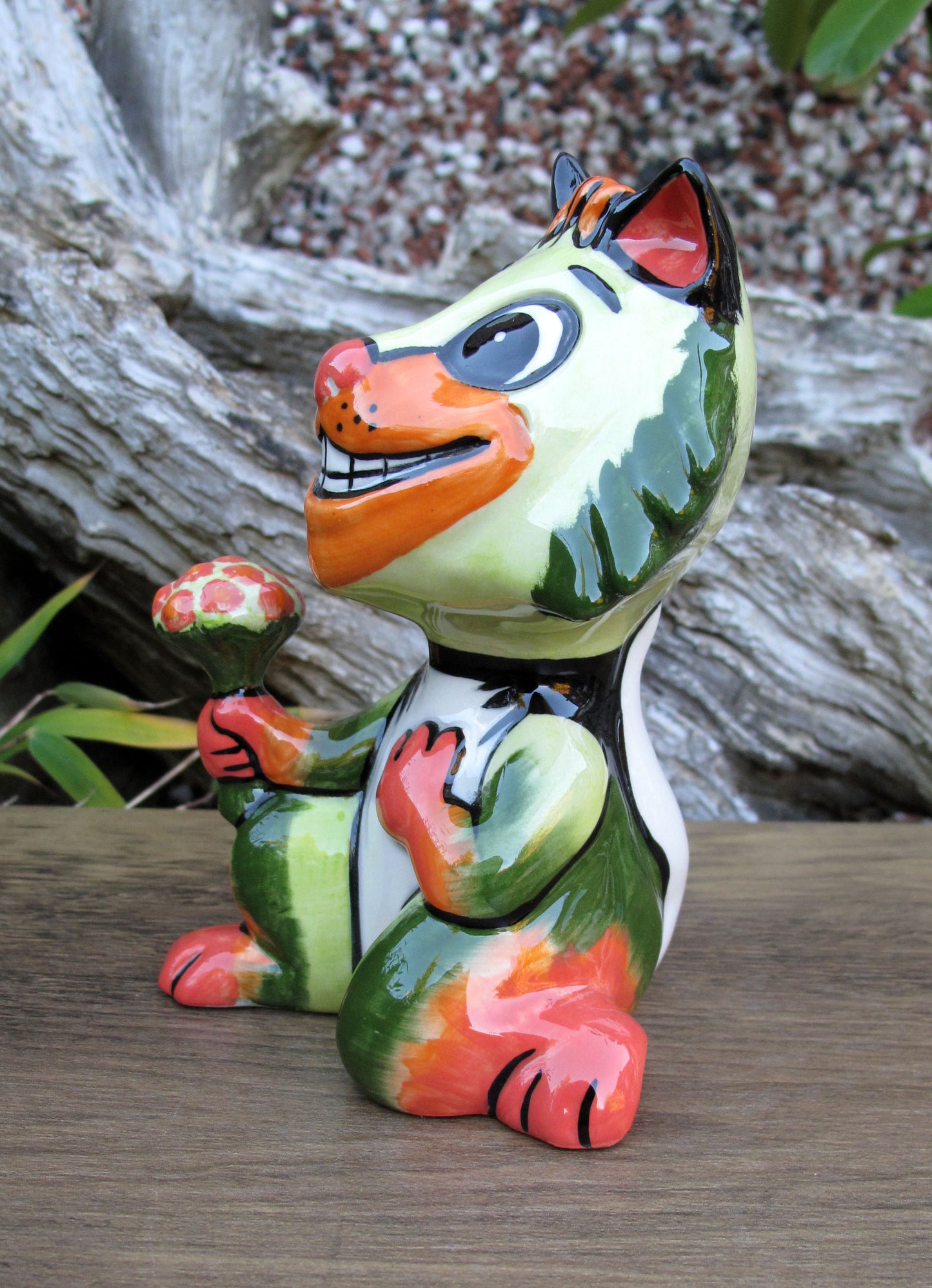 Lorna Bailey THE SUITOR Cat Limited Edition 53/75 Jan 2004 Catalogue 2 book p34