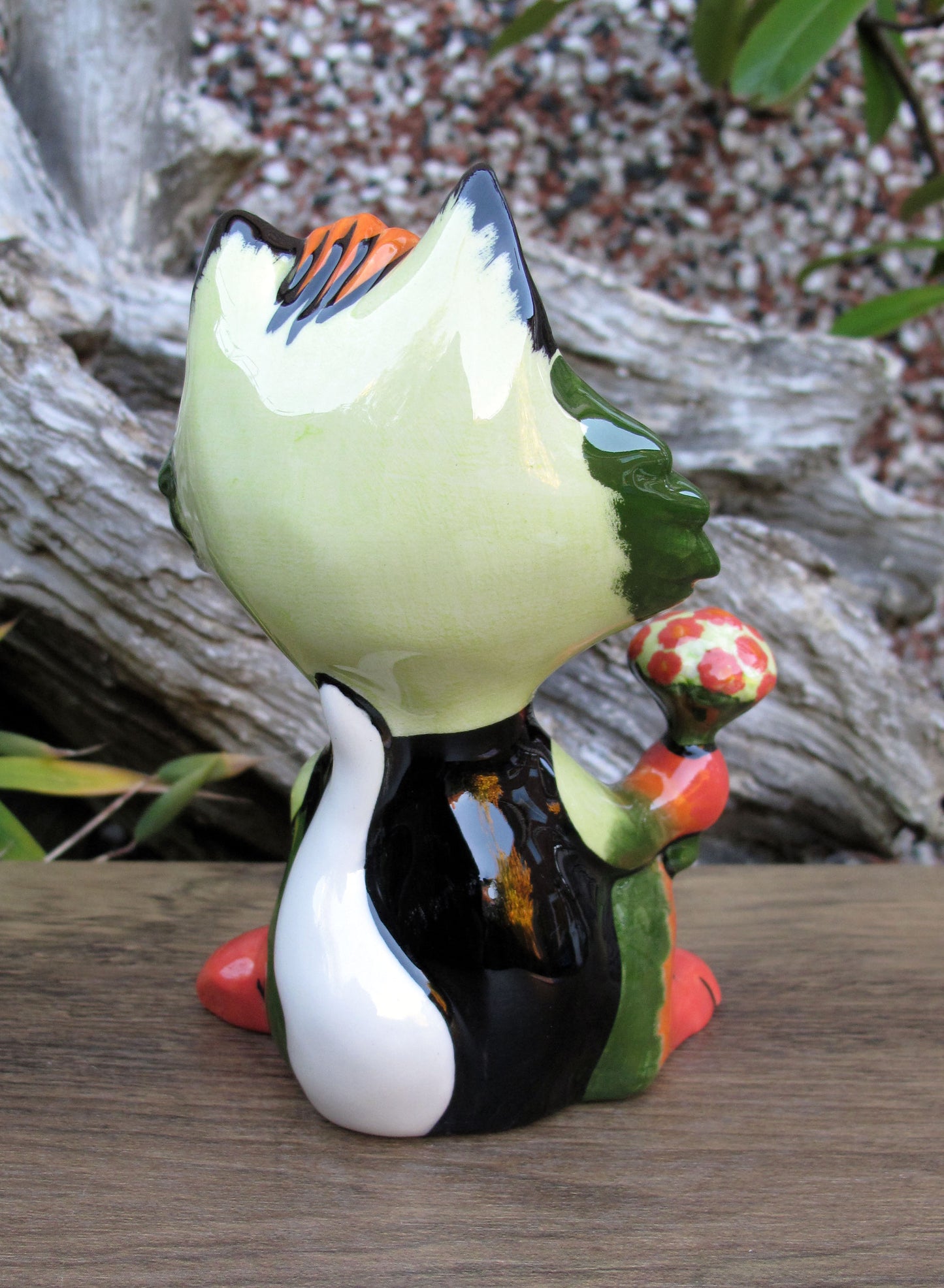 Lorna Bailey THE SUITOR Cat Limited Edition 53/75 Jan 2004 Catalogue 2 book p34