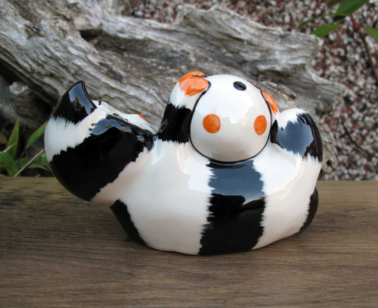 Lorna Bailey BECKS the Cat Oct 2003 (Reference in Catalogue 2 Book page 72)