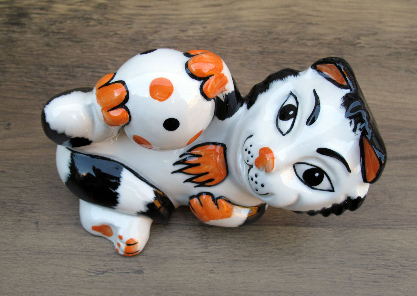 Lorna Bailey BECKS the Cat Oct 2003 (Reference in Catalogue 2 Book page 72)