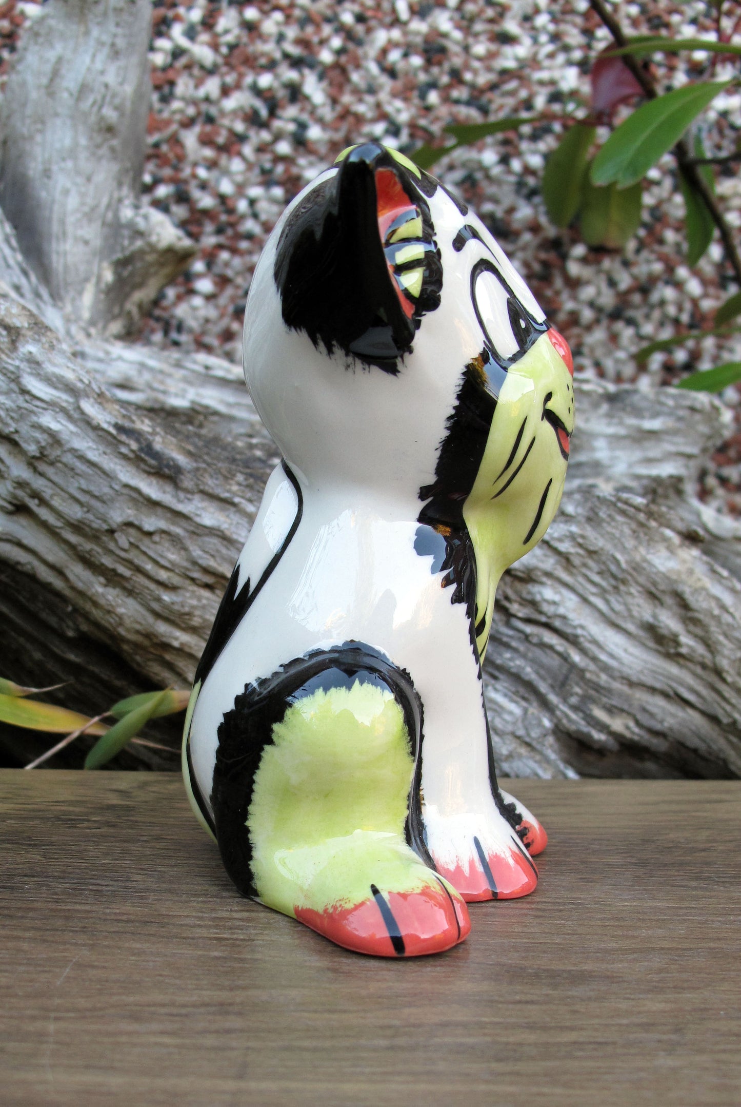 Lorna Bailey CHOO CHOO the Cat Feb 2003 ( Reference in Catalogue 2 Book p44 )