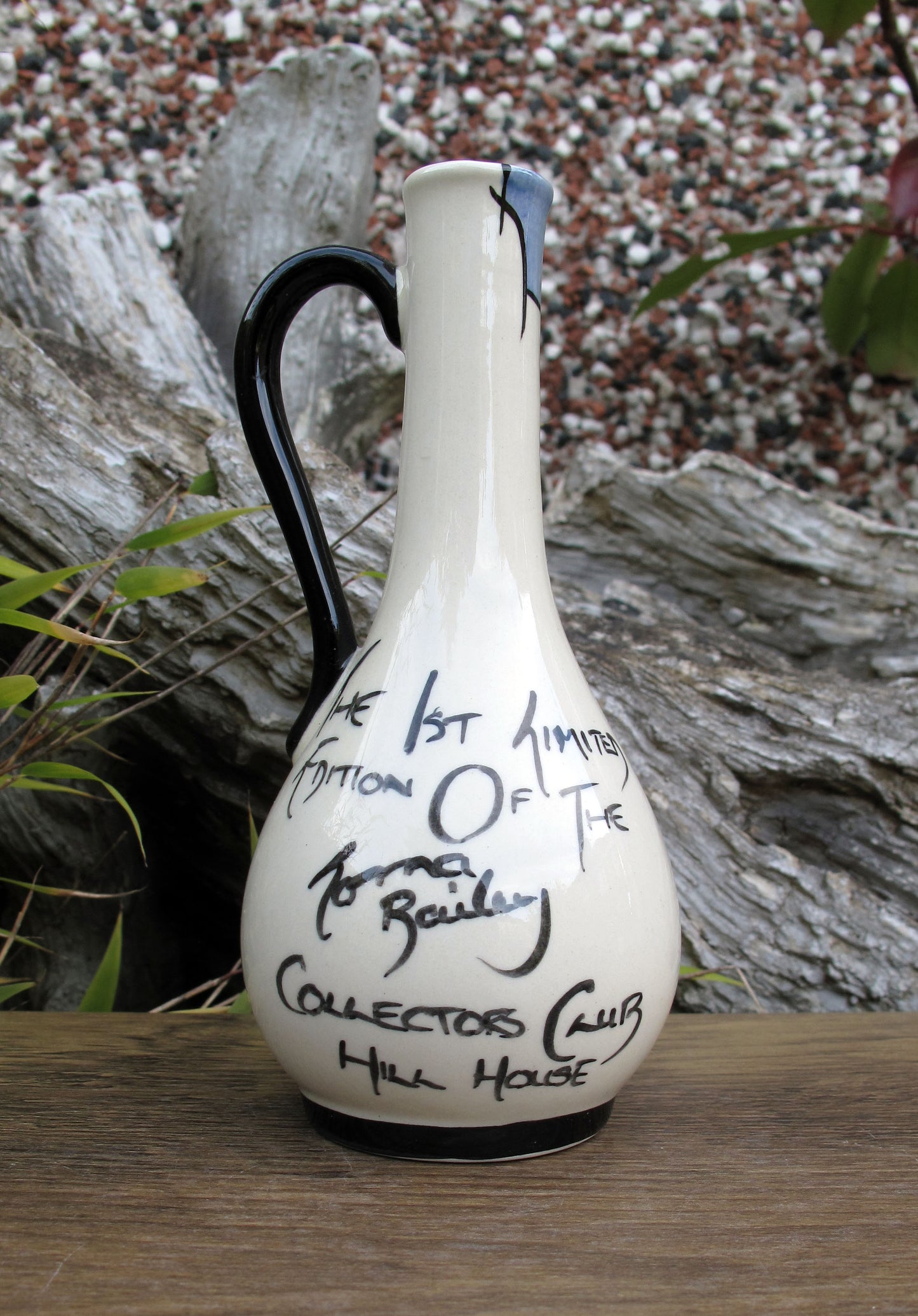 Lorna Bailey Early HILL HOUSE BUD VASE The 1st Collectors Club Piece 1998