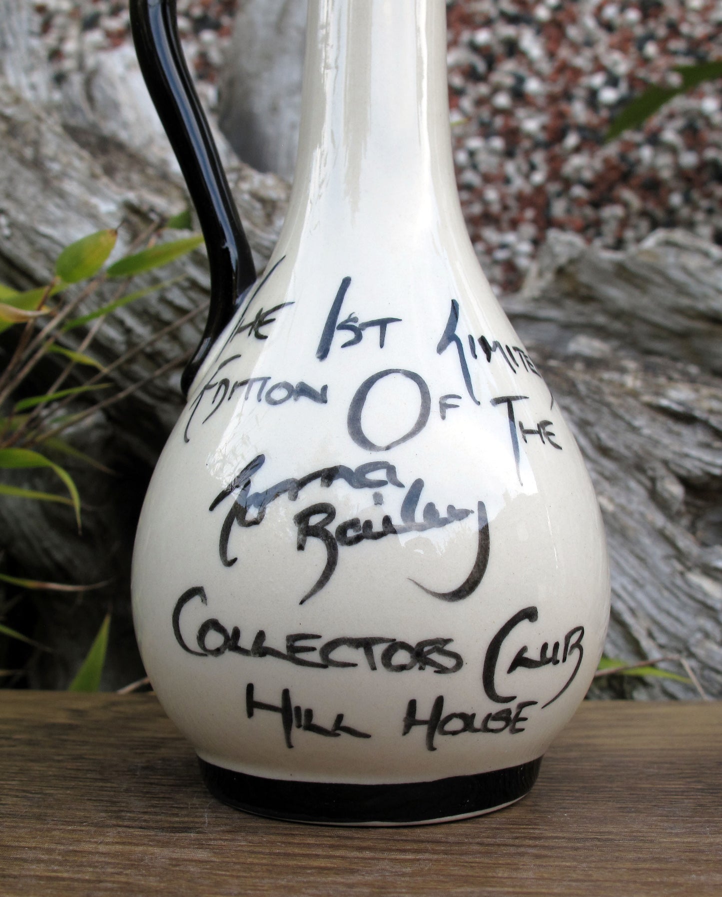 Lorna Bailey Early HILL HOUSE BUD VASE The 1st Collectors Club Piece 1998