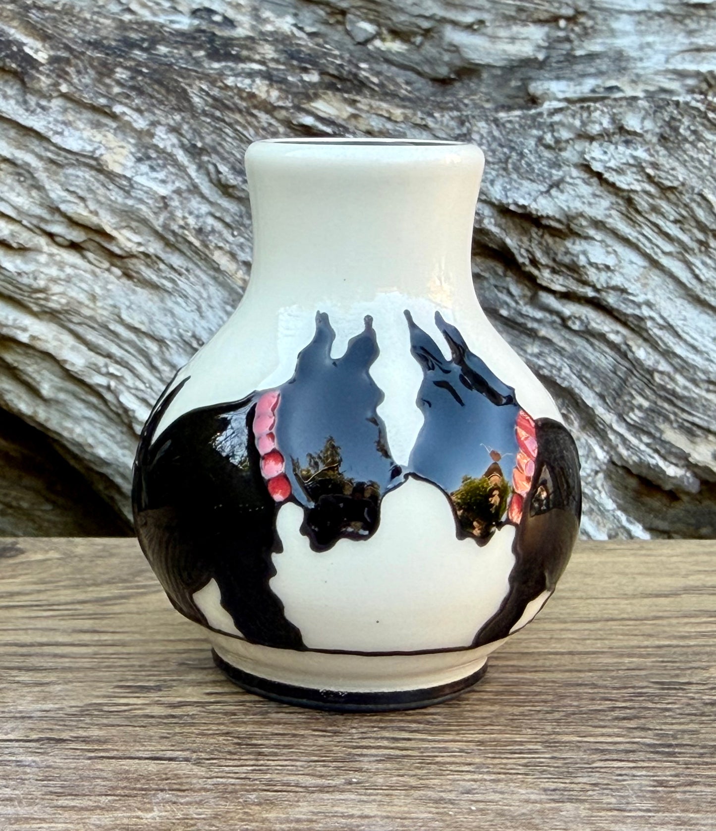 Moorcroft CANINE COMPANIONS miniature Vase 869/2 Retail Price £82