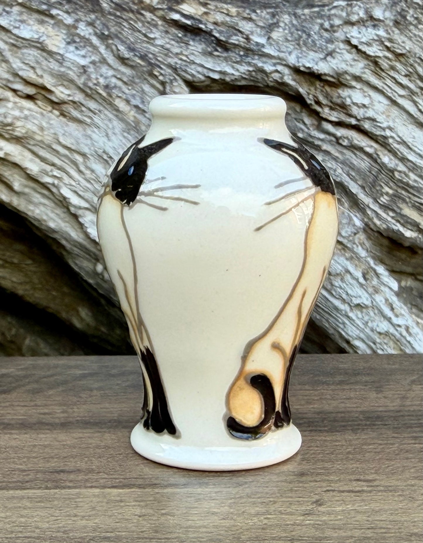 Moorcroft DOUBLE TROUBLE Miniature Vase Shape 65/2 Retail Vase £91 Siamese Cat