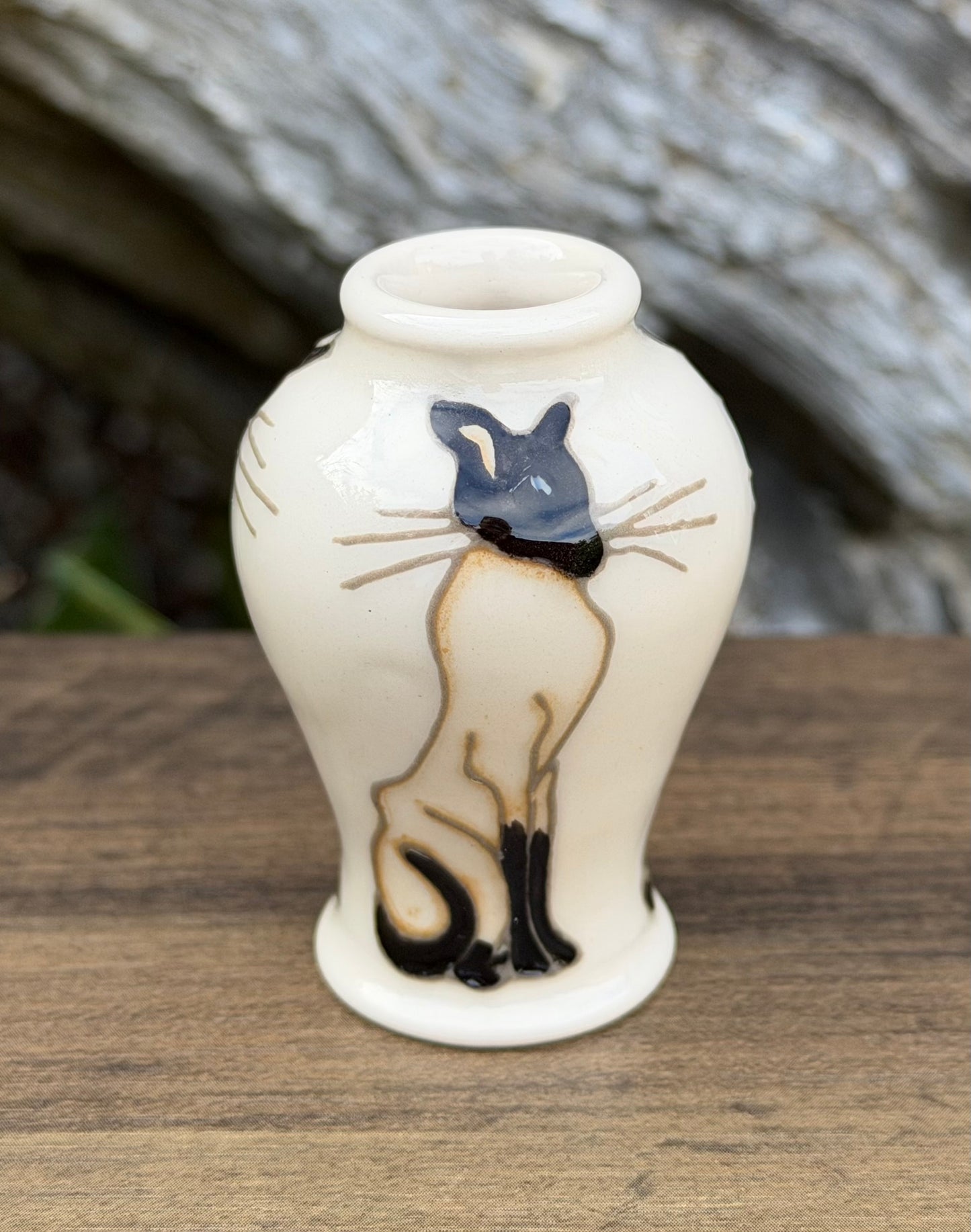 Moorcroft DOUBLE TROUBLE Miniature Vase Shape 65/2 Retail Vase £91 Siamese Cat