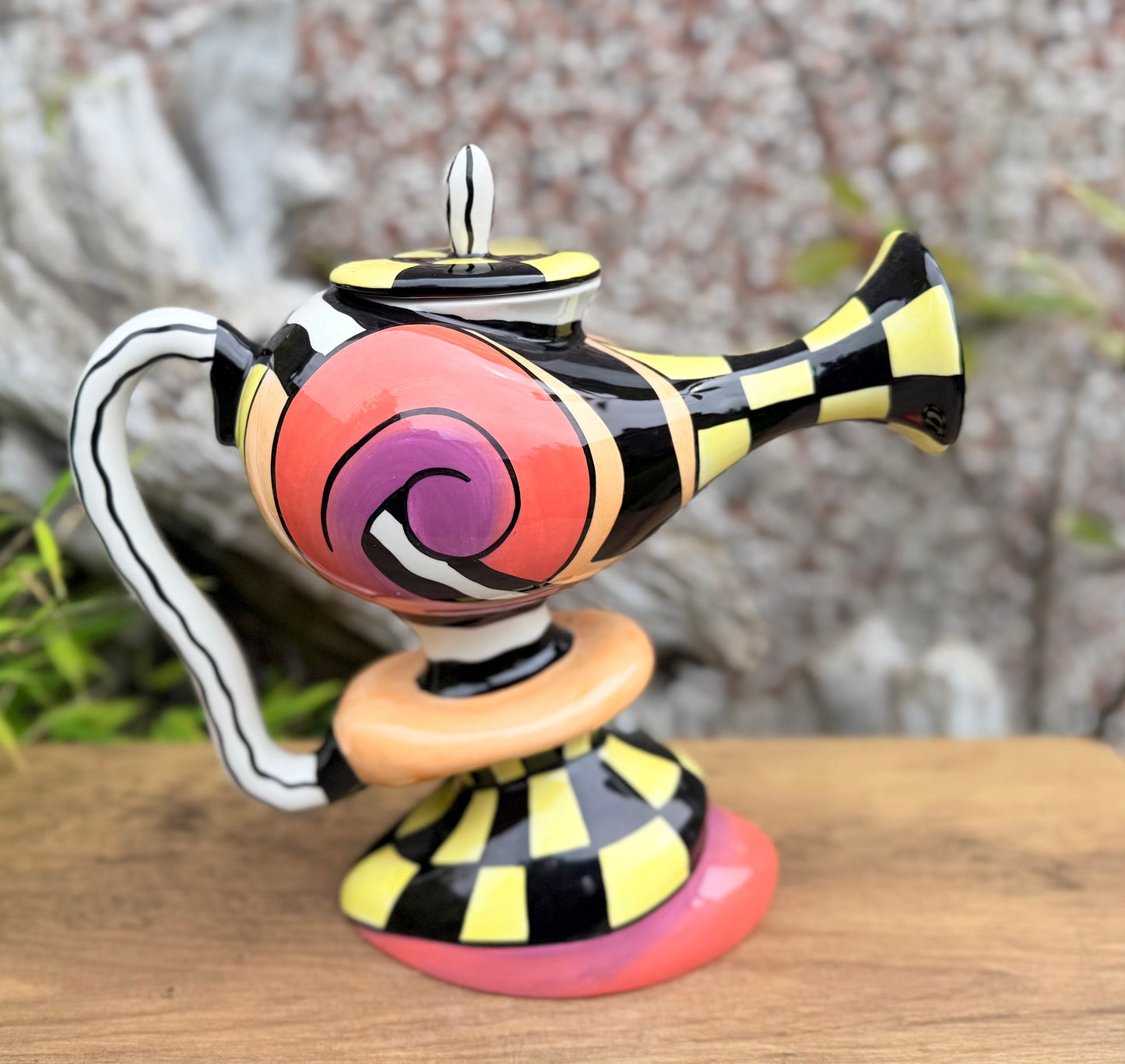 Lorna Bailey Exquisite HOOTER TEAPOT February 2003