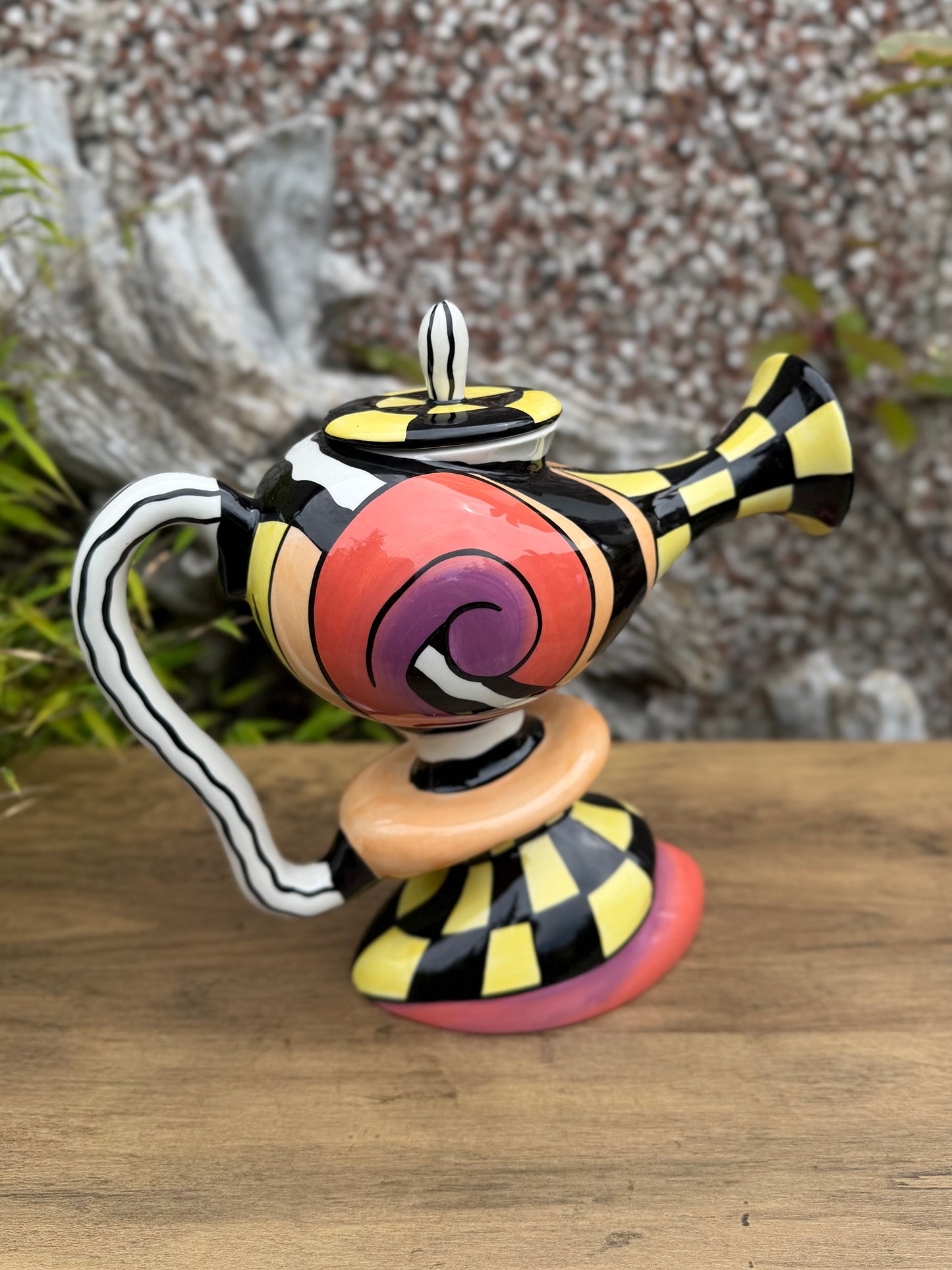 Lorna Bailey Exquisite HOOTER TEAPOT February 2003