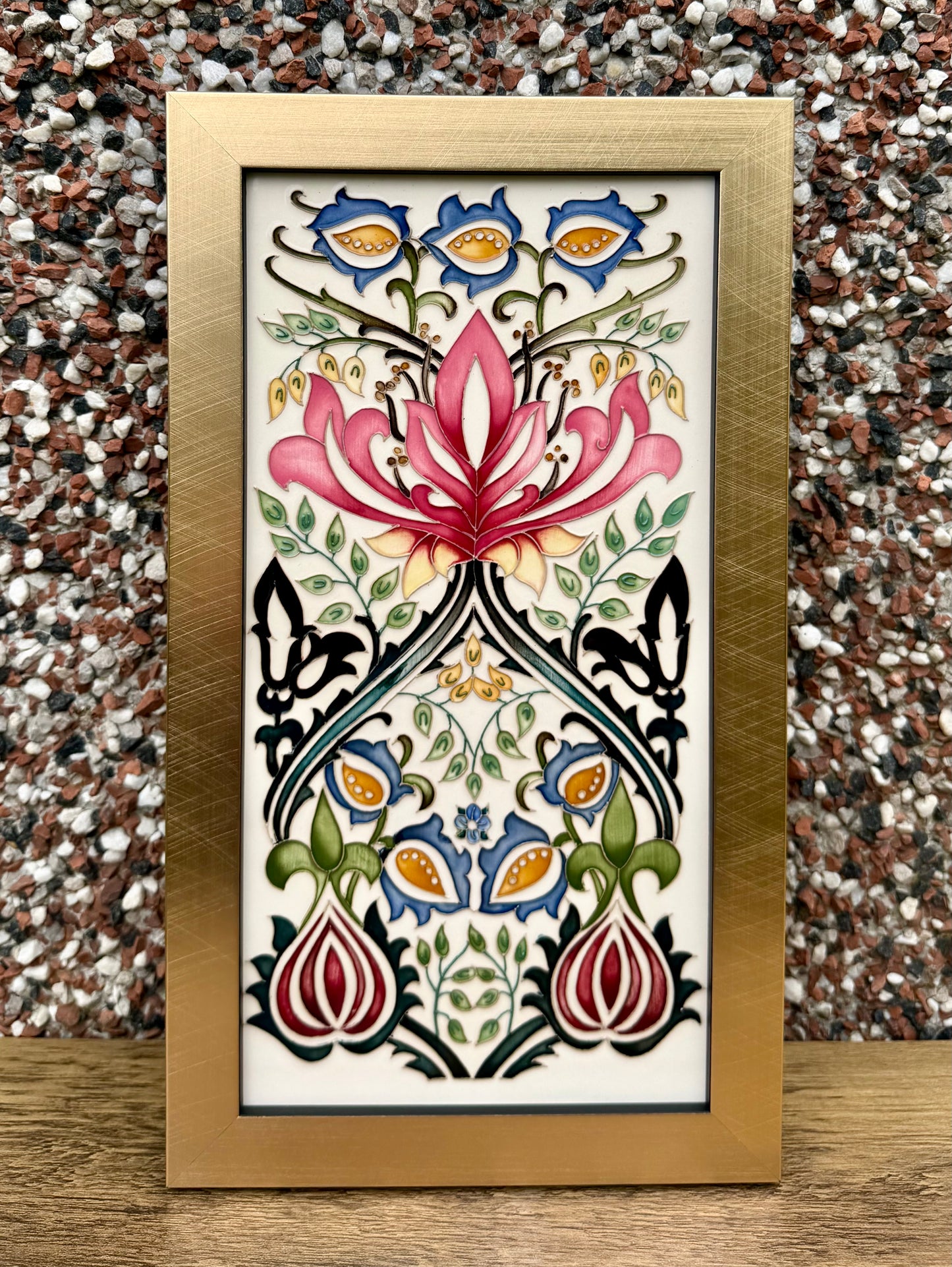 Moorcroft PERSIAN Wall Plaque PLQ20 Number 7. 2026 Retail Price £535