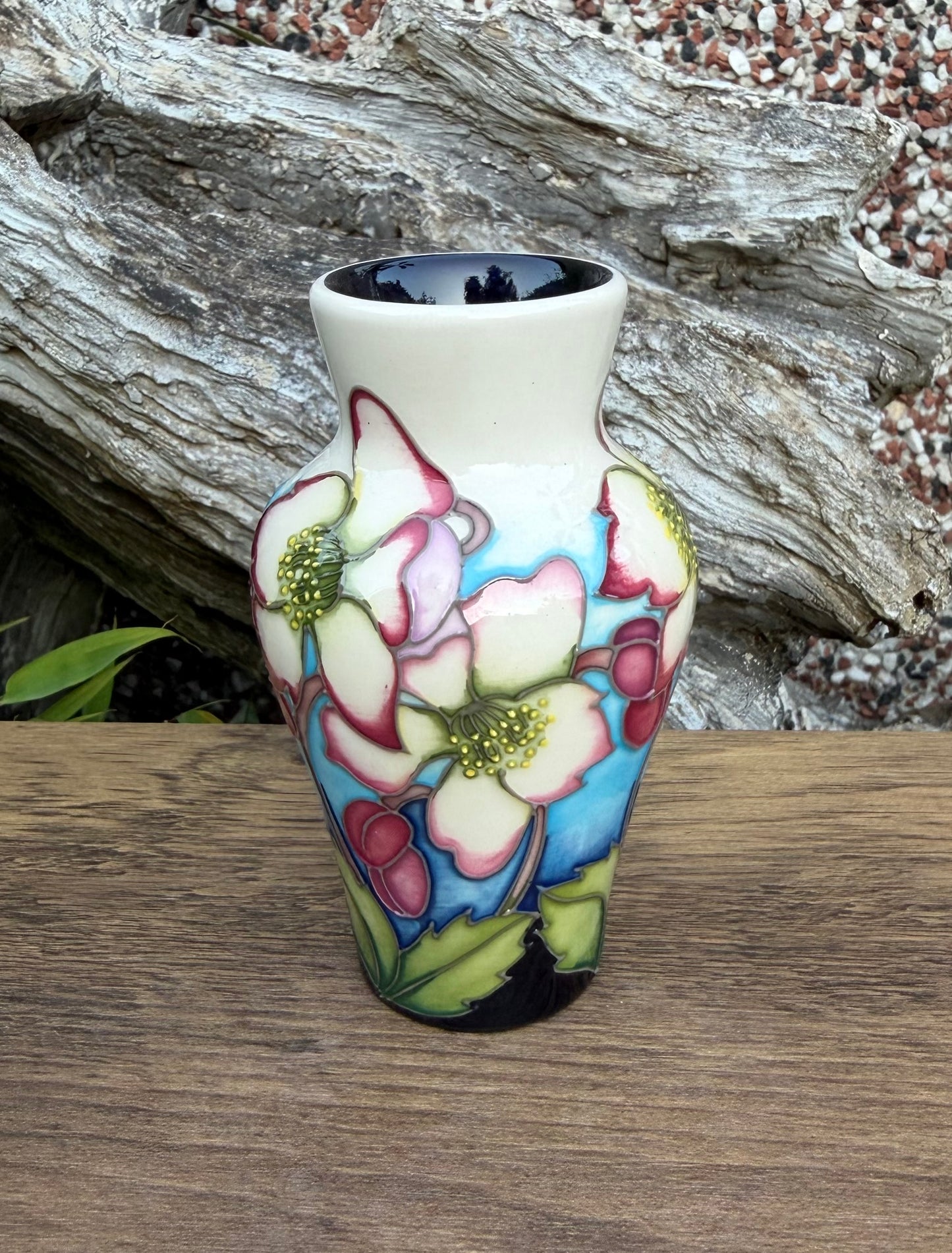 Moorcroft WINTER YIELD Vase Shape 23/4 Trial Dated 4.11.2015  Retail Price £220
