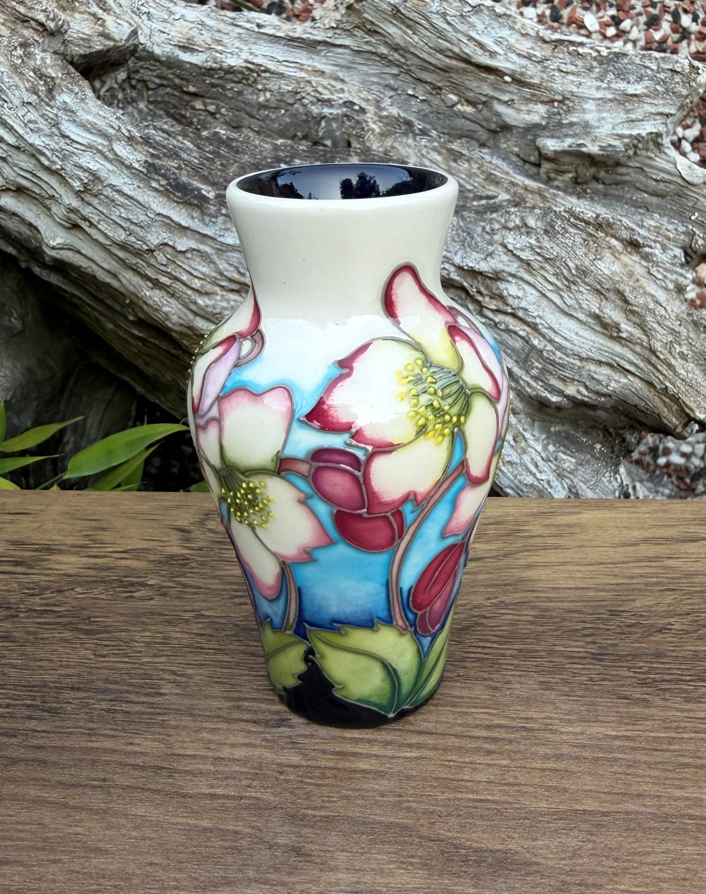 Moorcroft WINTER YIELD Vase Shape 23/4 Trial Dated 4.11.2015  Retail Price £220