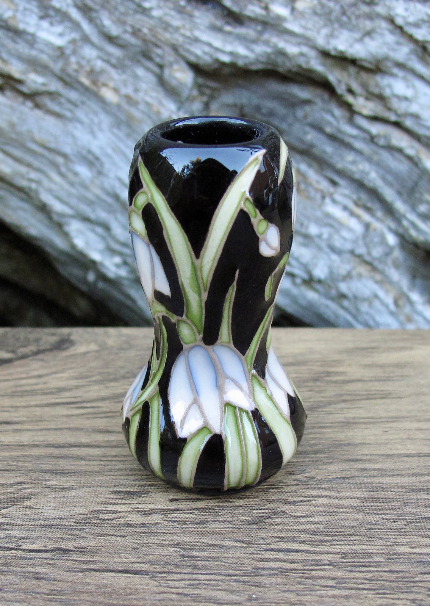 Moorcroft Exquisite DROPS OF SNOW Miniature Vase 92/2 Retail Price £198 Snowdrops