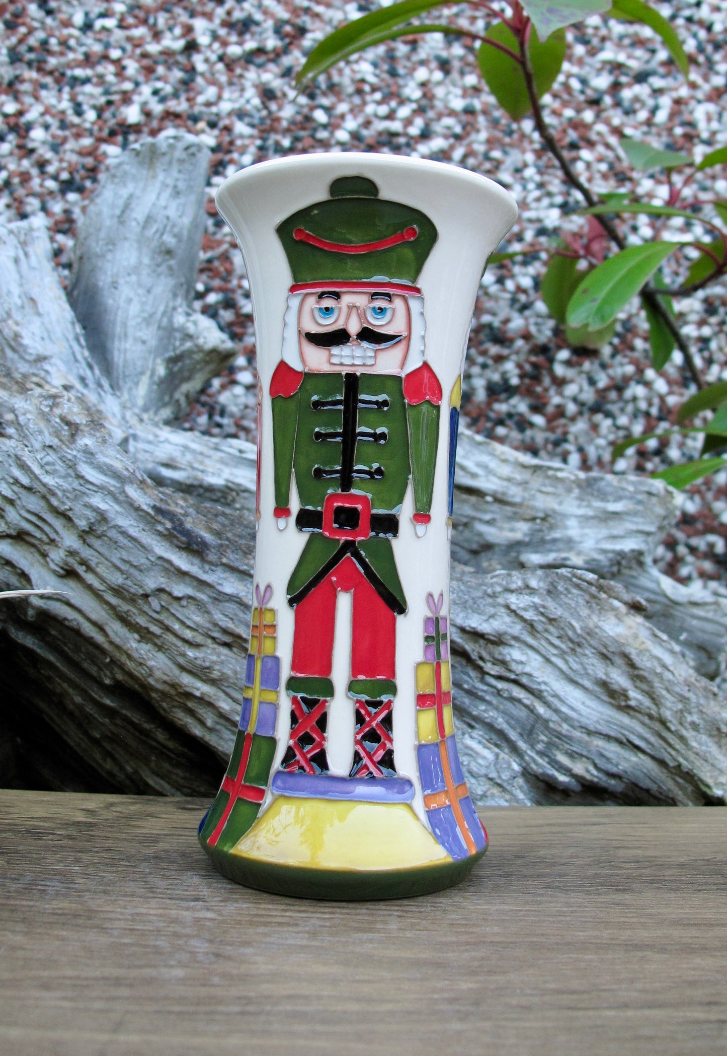 Moorcroft Exquisite ON PARADE 159/6 Trial Vase Retail Price £425 Nutcracker