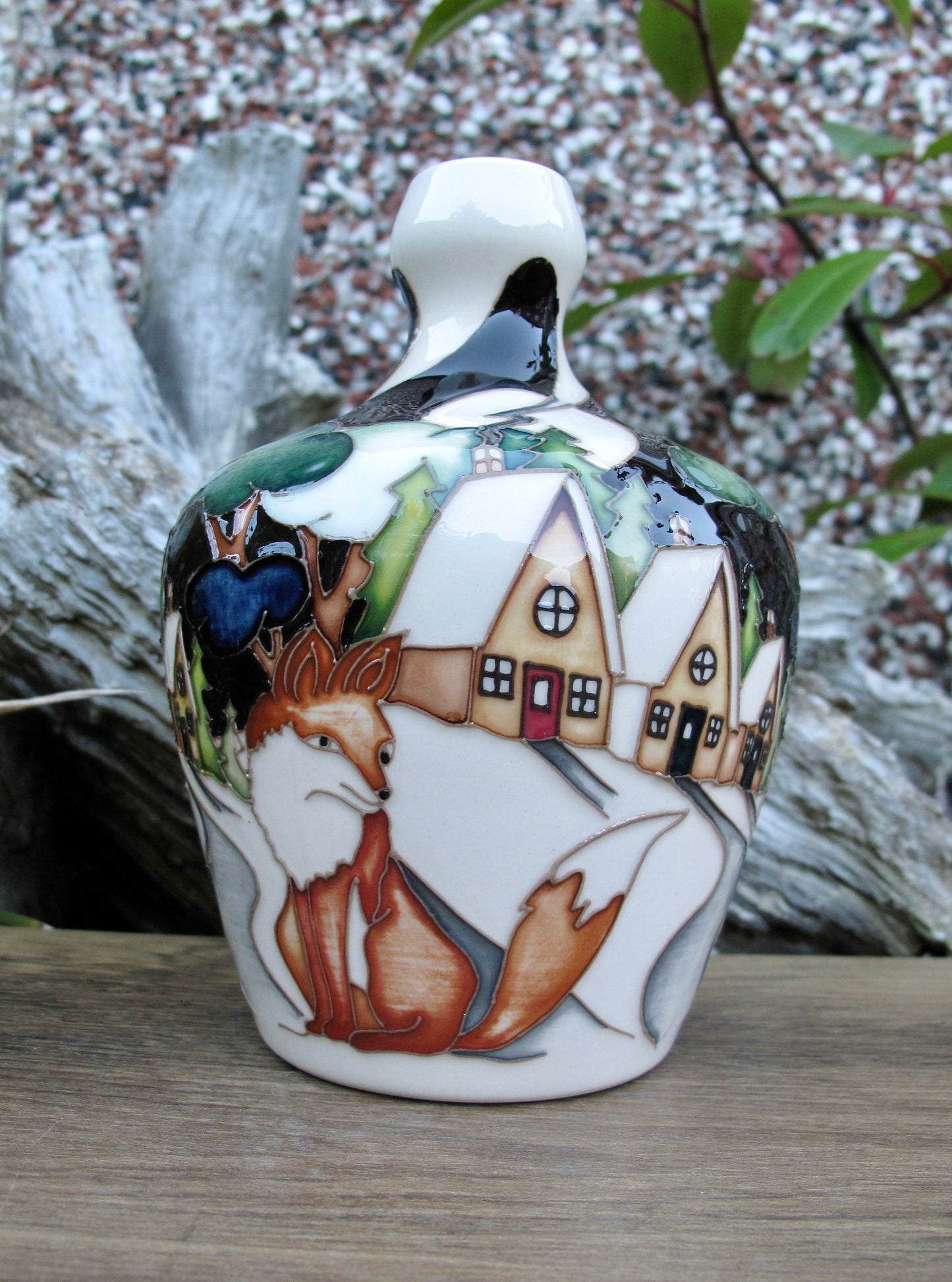Moorcroft Exquisite FOX WATCH Vase shape 144/6 Retail Price £560 Nicola Slaney