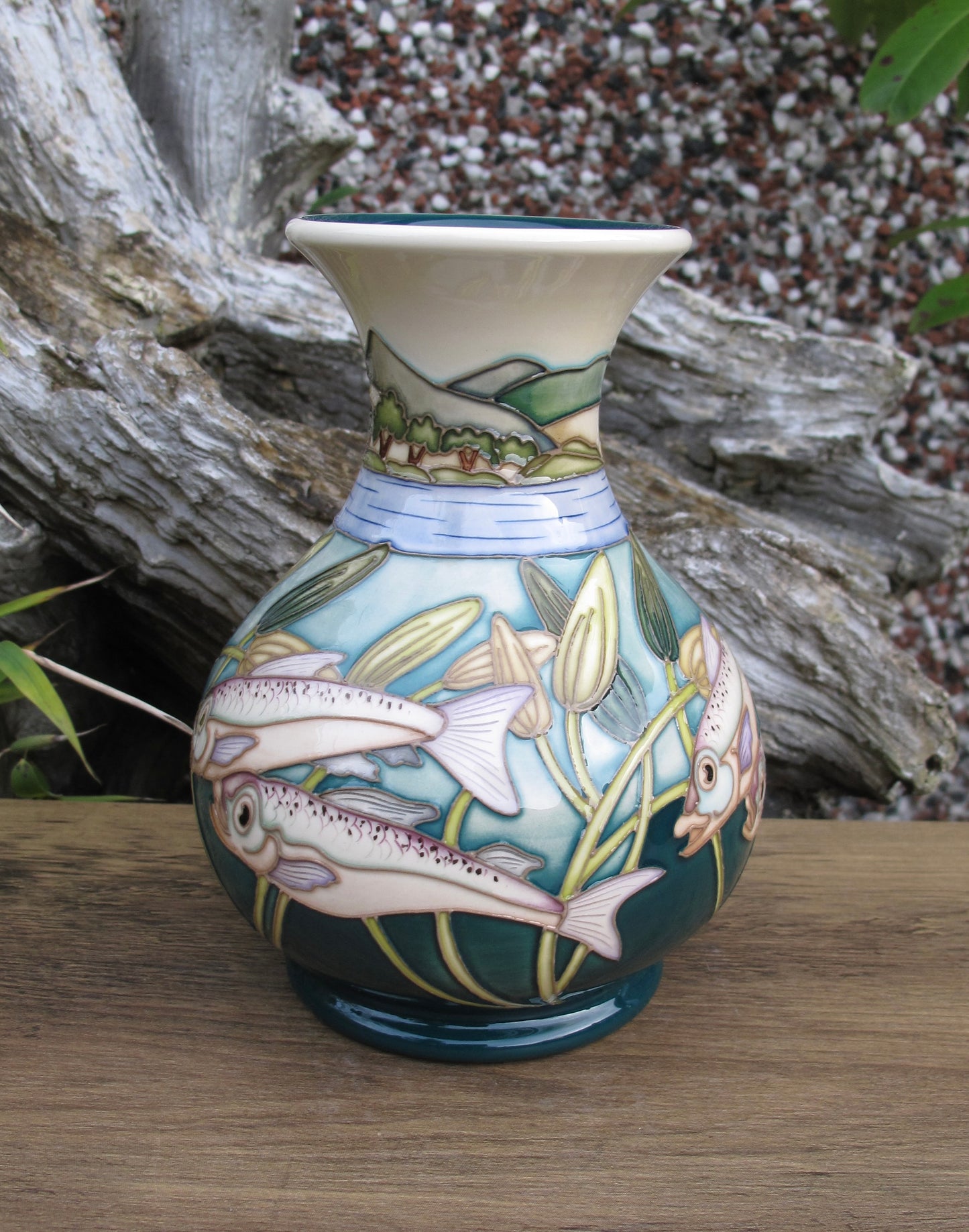 Moorcroft Exquisite VENDACE Vase M1/6 Limited Edition 9/20 Retail Price £760