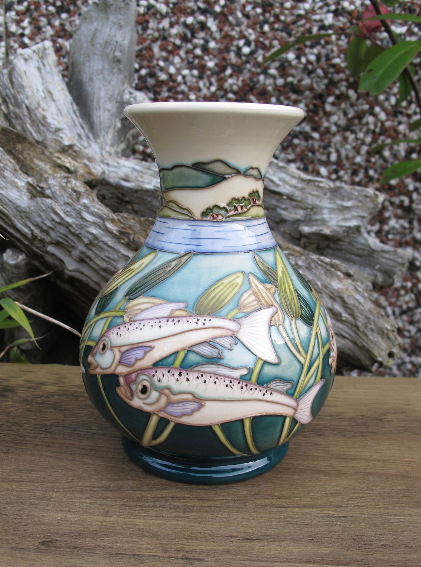 Moorcroft Exquisite VENDACE Vase M1/6 Limited Edition 9/20 Retail Price £760