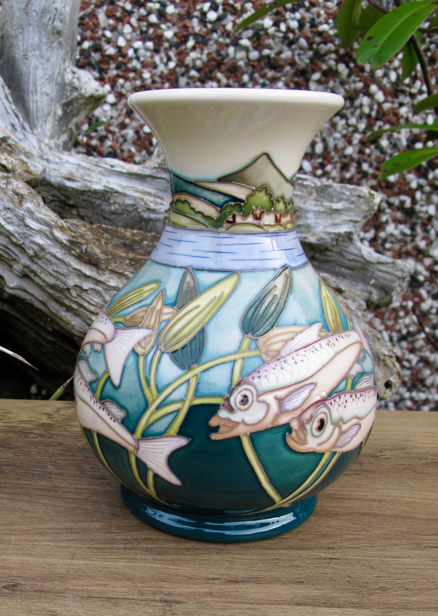 Moorcroft Exquisite VENDACE Vase M1/6 Limited Edition 9/20 Retail Price £760
