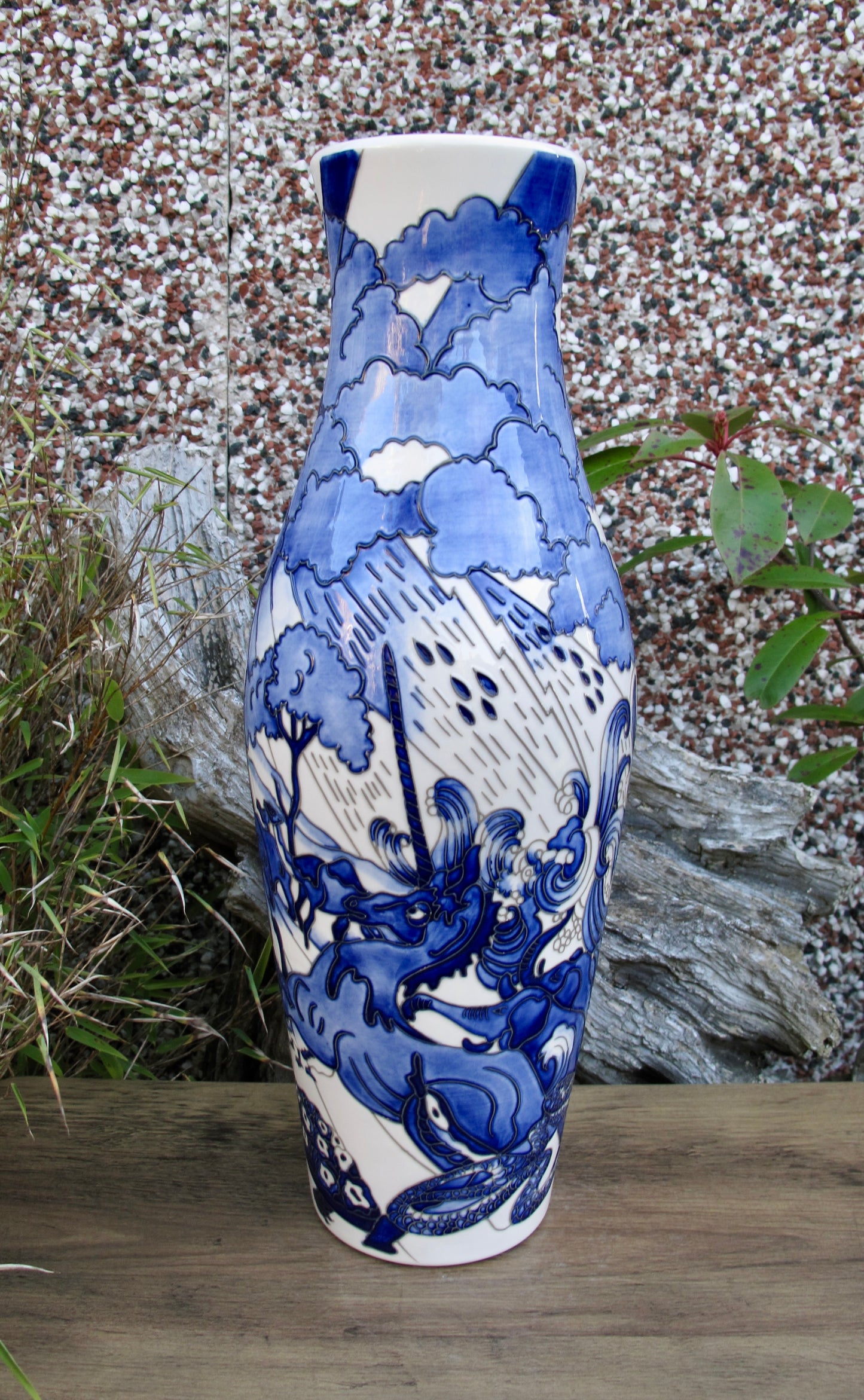 Moorcroft THE ARK 120/16 vase Limited Edition 30/50 Retail Price £895  Animails