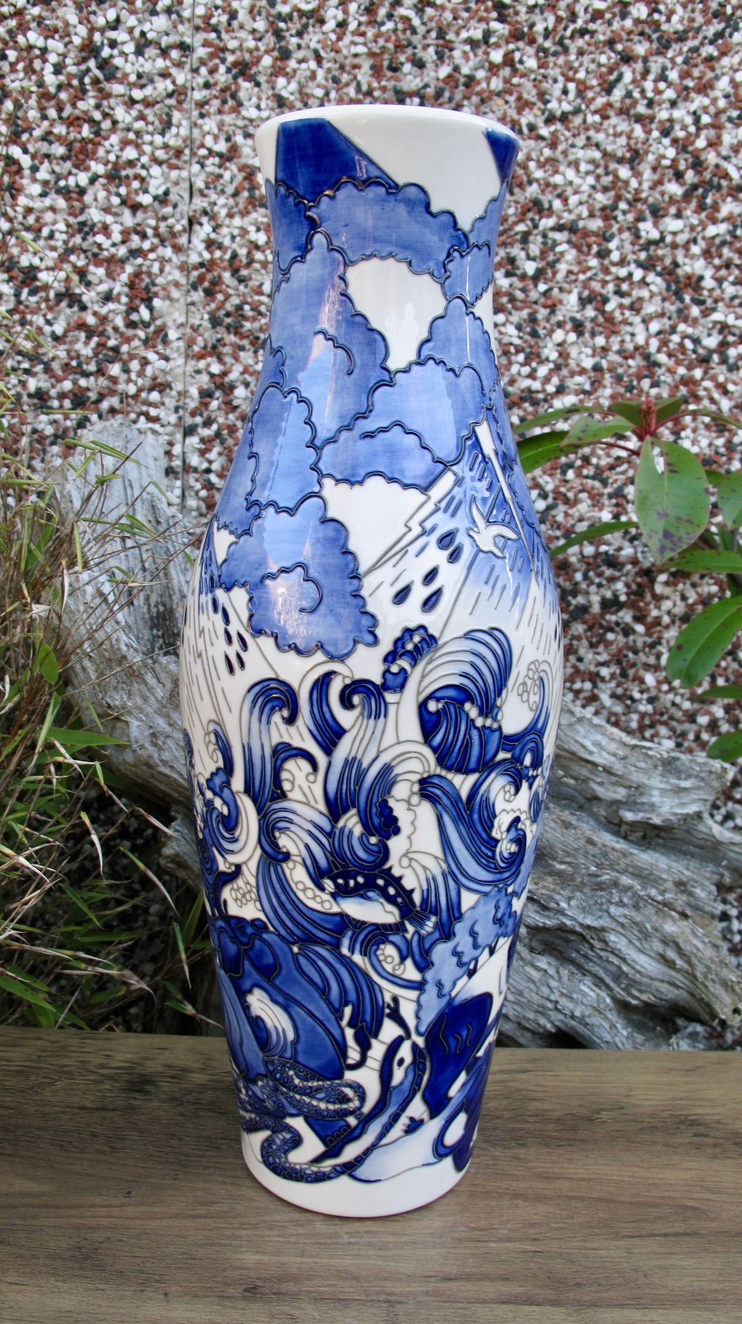 Moorcroft THE ARK 120/16 vase Limited Edition 30/50 Retail Price £895  Animails