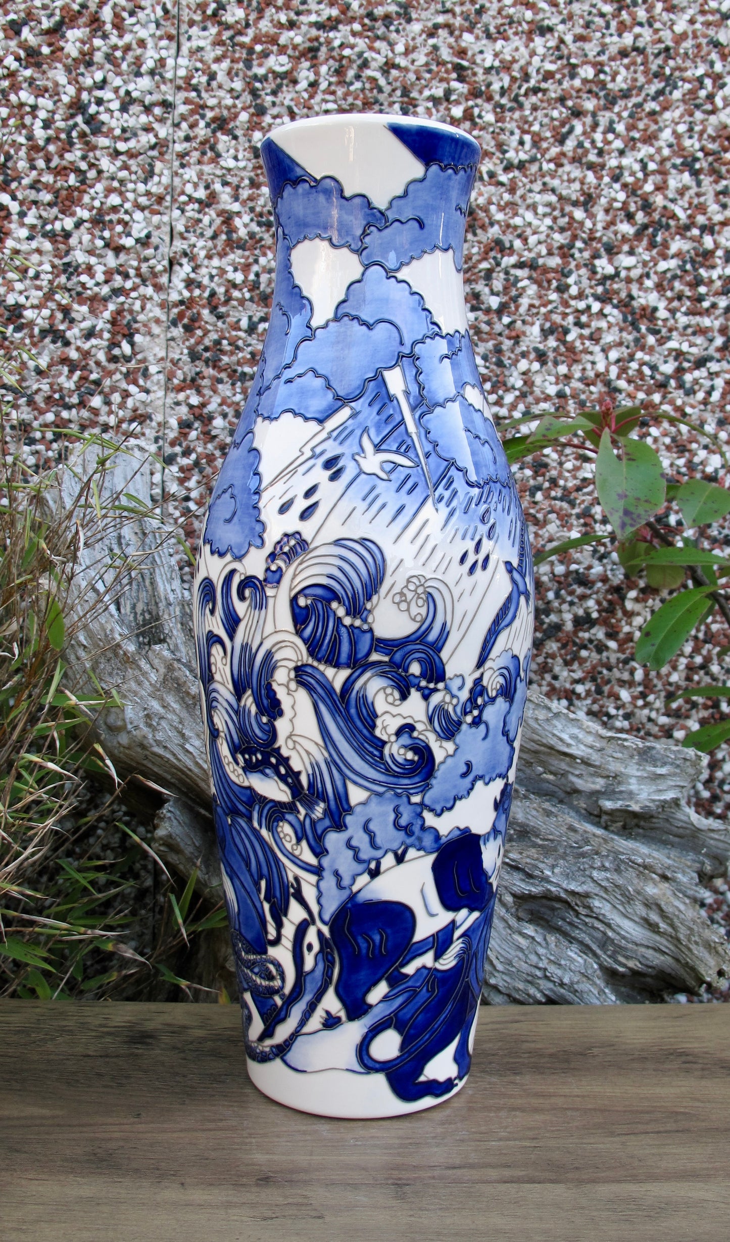 Moorcroft THE ARK 120/16 vase Limited Edition 30/50 Retail Price £895  Animails