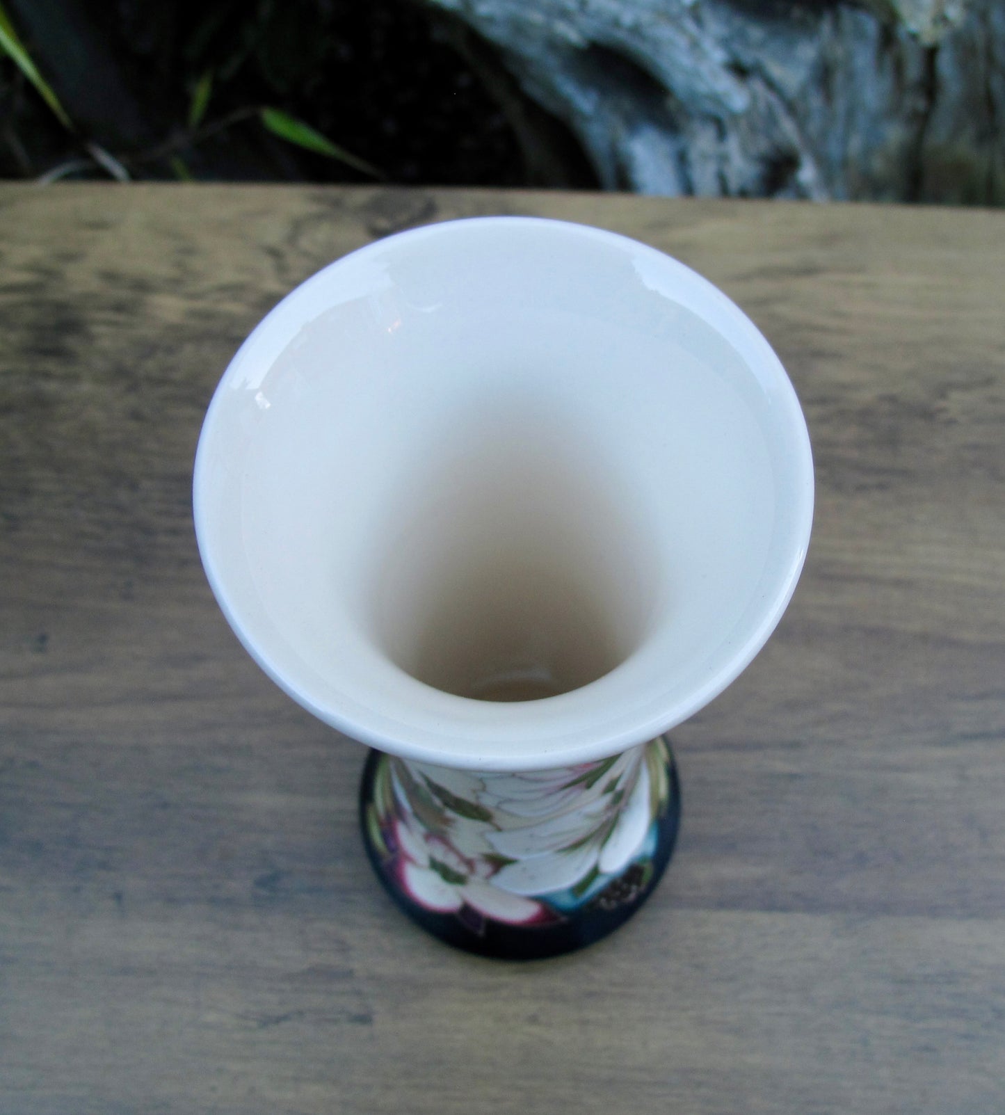 Moorcroft BRAMBLE REVISITED Vase shape 159/6 Retail Price £325 Alicia Amison