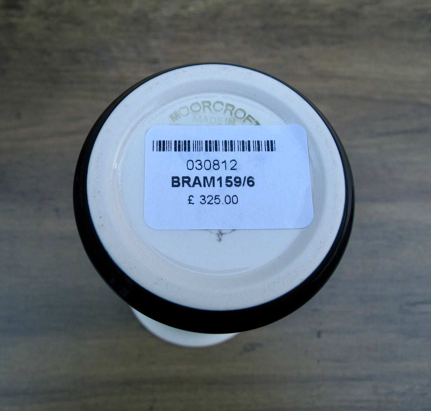 Moorcroft BRAMBLE REVISITED Vase shape 159/6 Retail Price £325 Alicia Amison