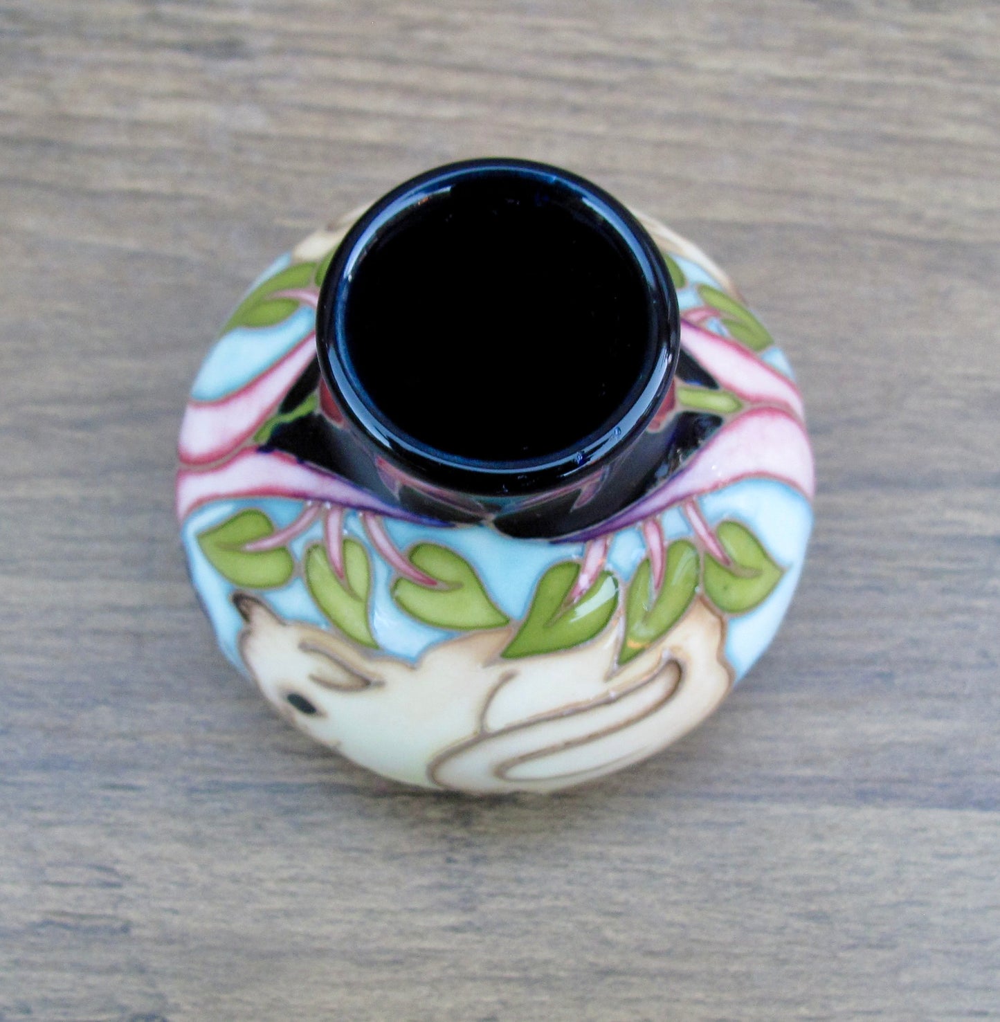Moorcroft Exquisite LOVE LITTLE KITTY Miniature Vase 32/2 Retail Price £205