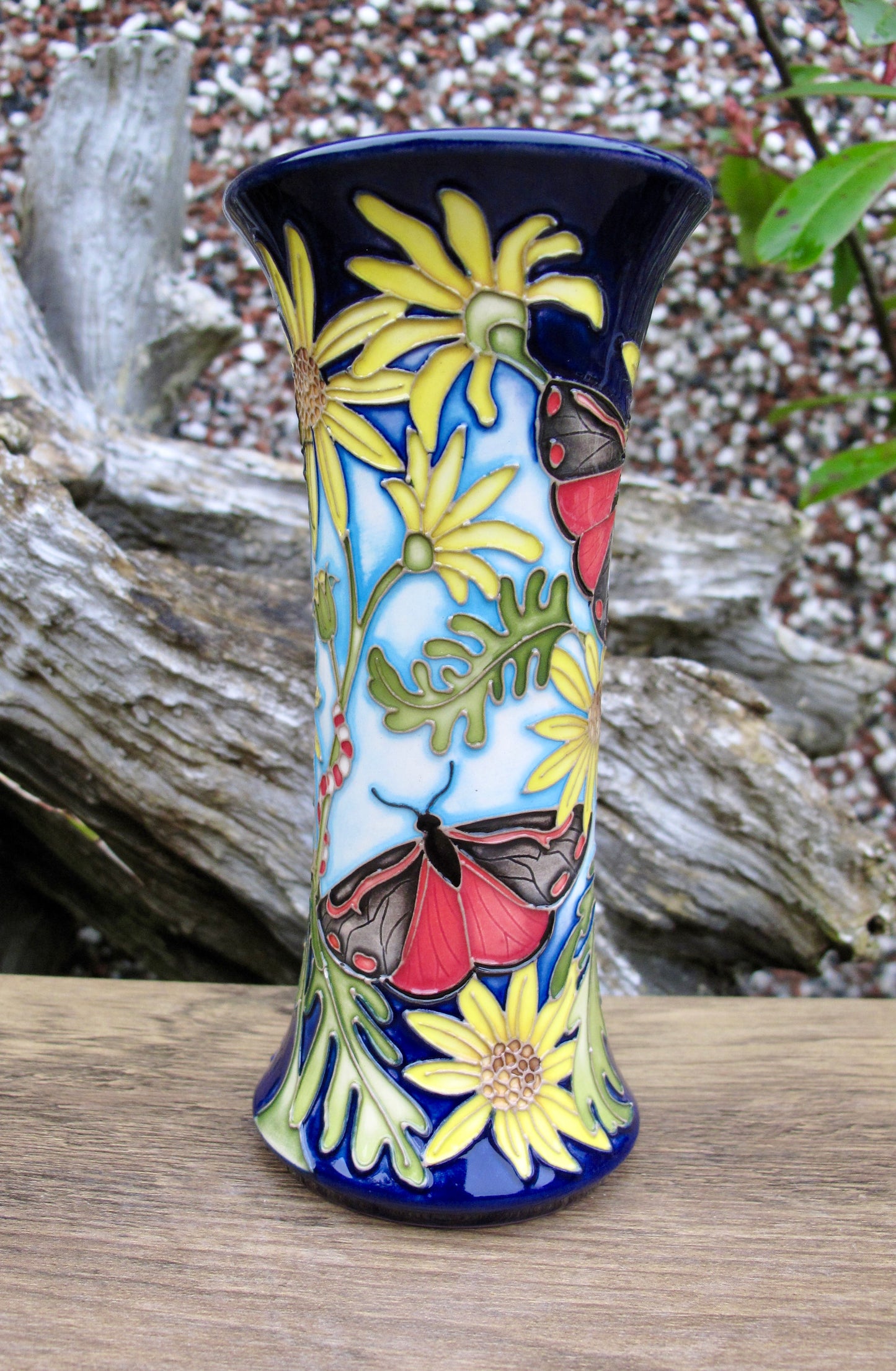 Moorcroft RSPB CINNABAR Vase 159/6 Trial Date 17.7.24 Retail Price £575