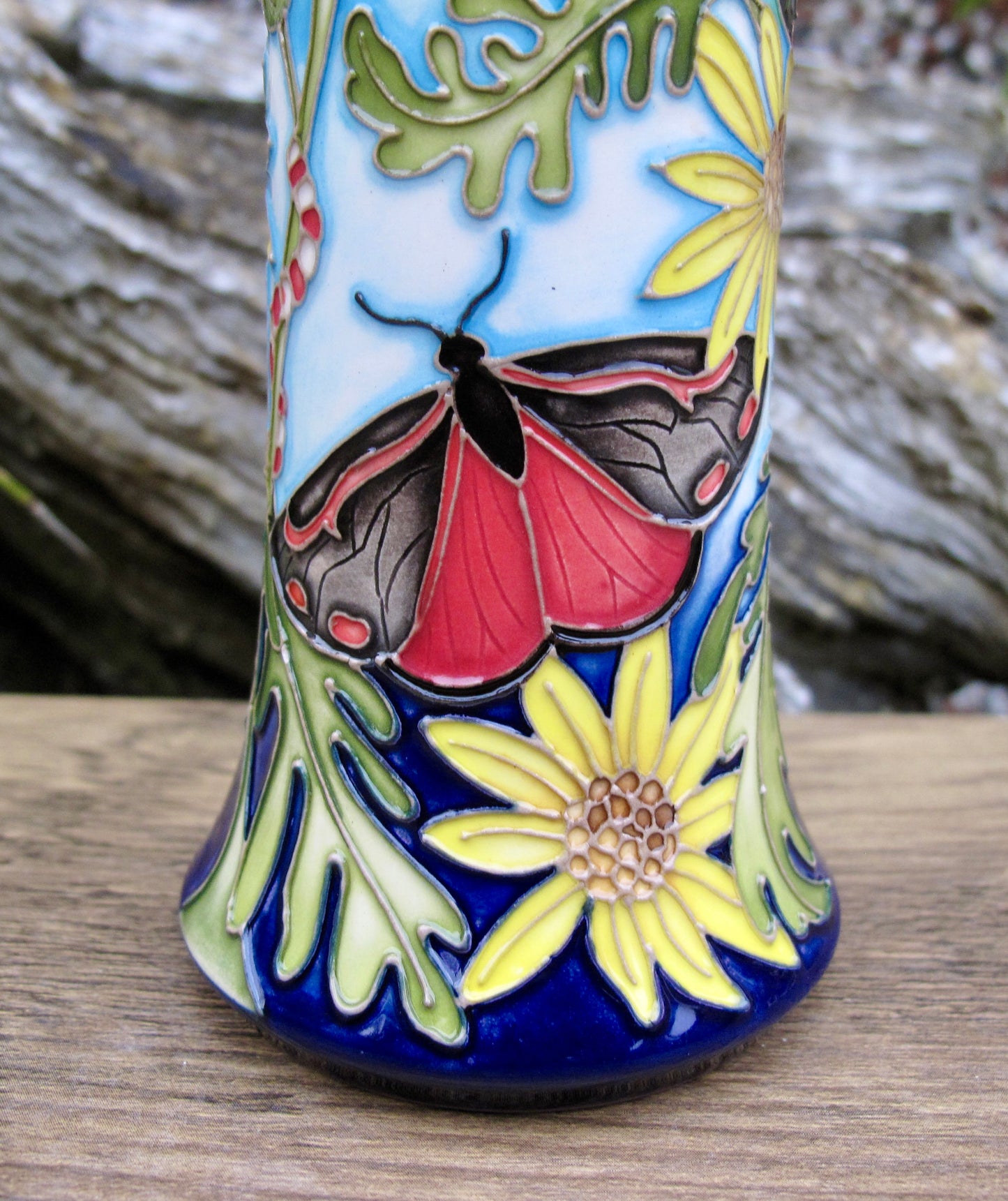 Moorcroft RSPB CINNABAR Vase 159/6 Trial Date 17.7.24 Retail Price £575